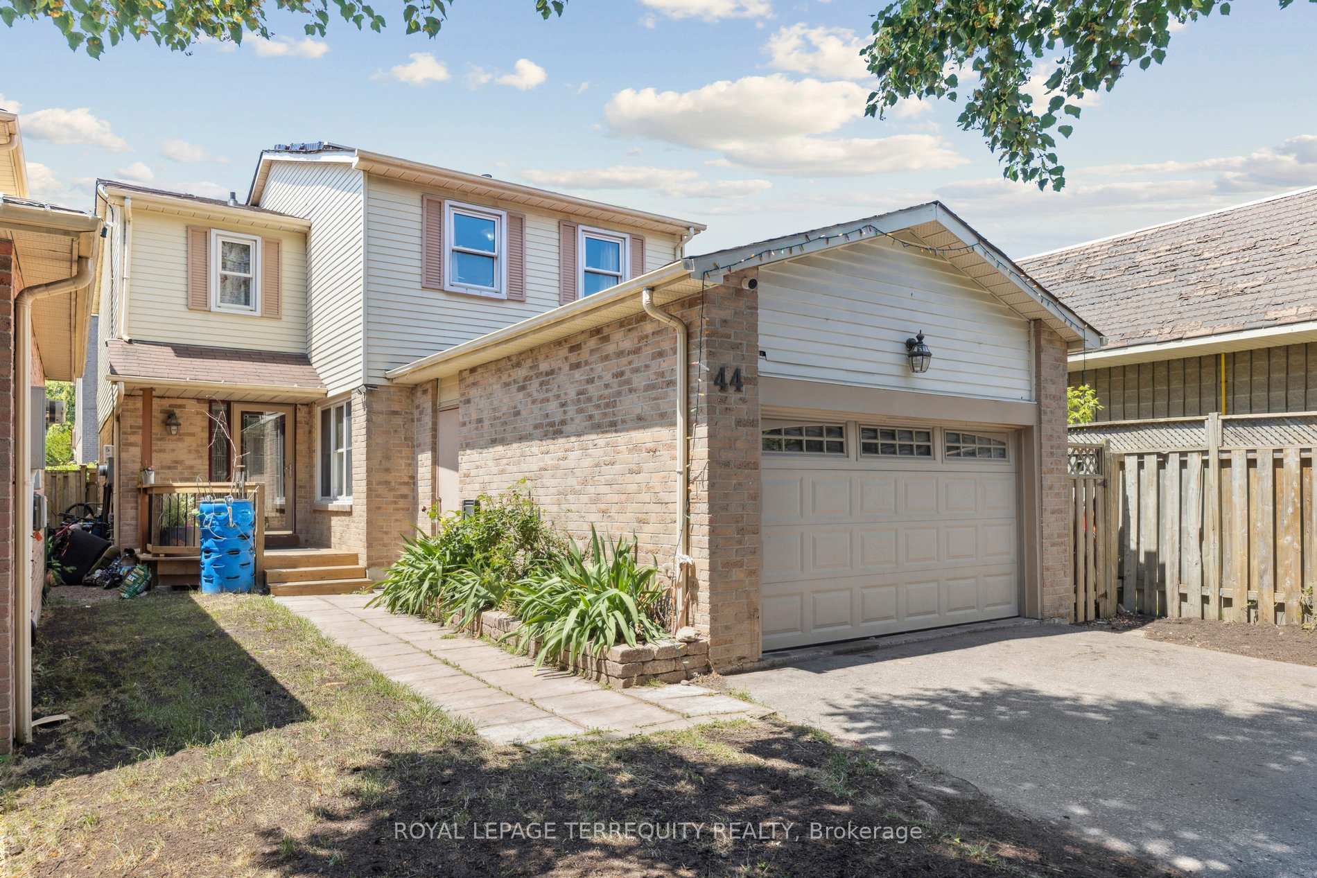 Photo 2 of 44 Harman Drive, Ajax, Central — HOMEH