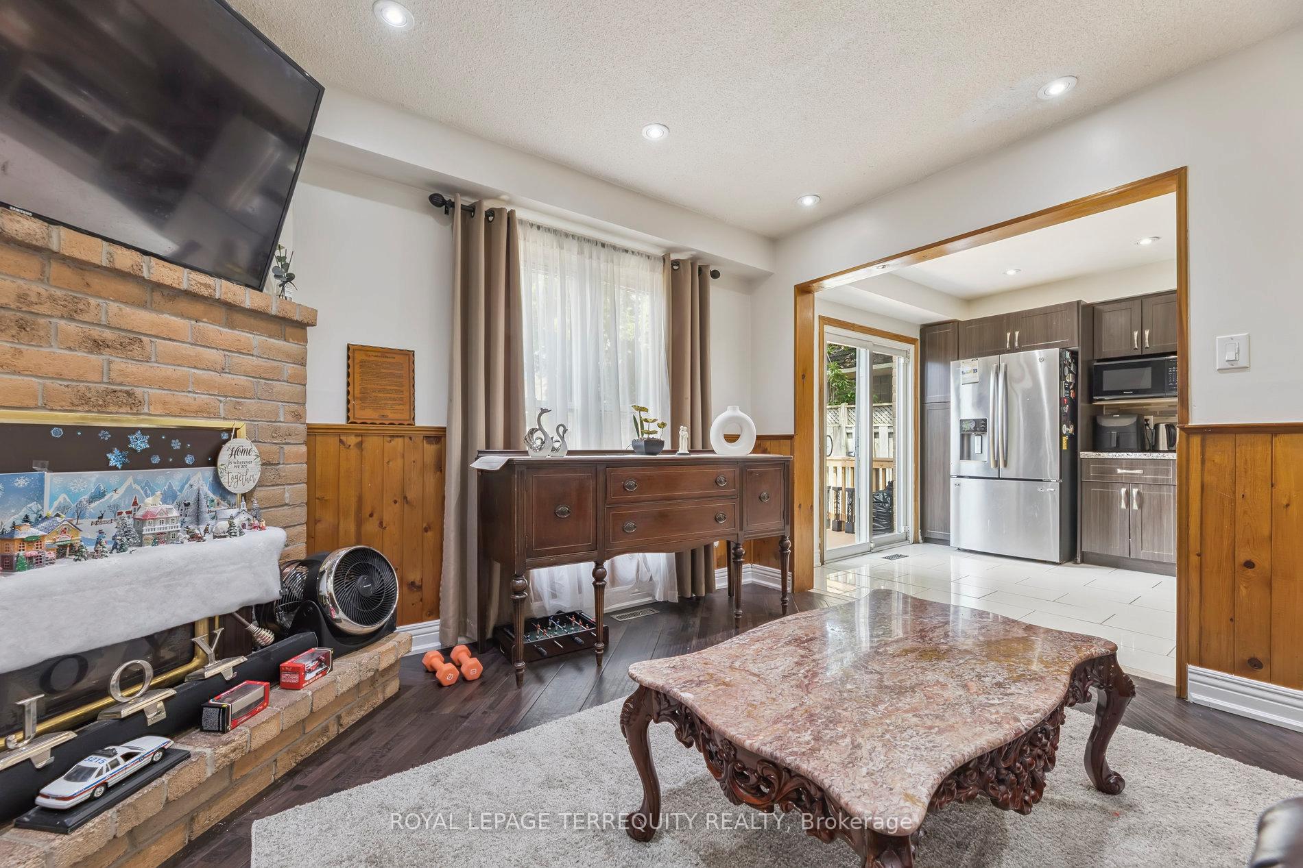Photo 19 of 44 Harman Drive, Ajax, Central — HOMEH