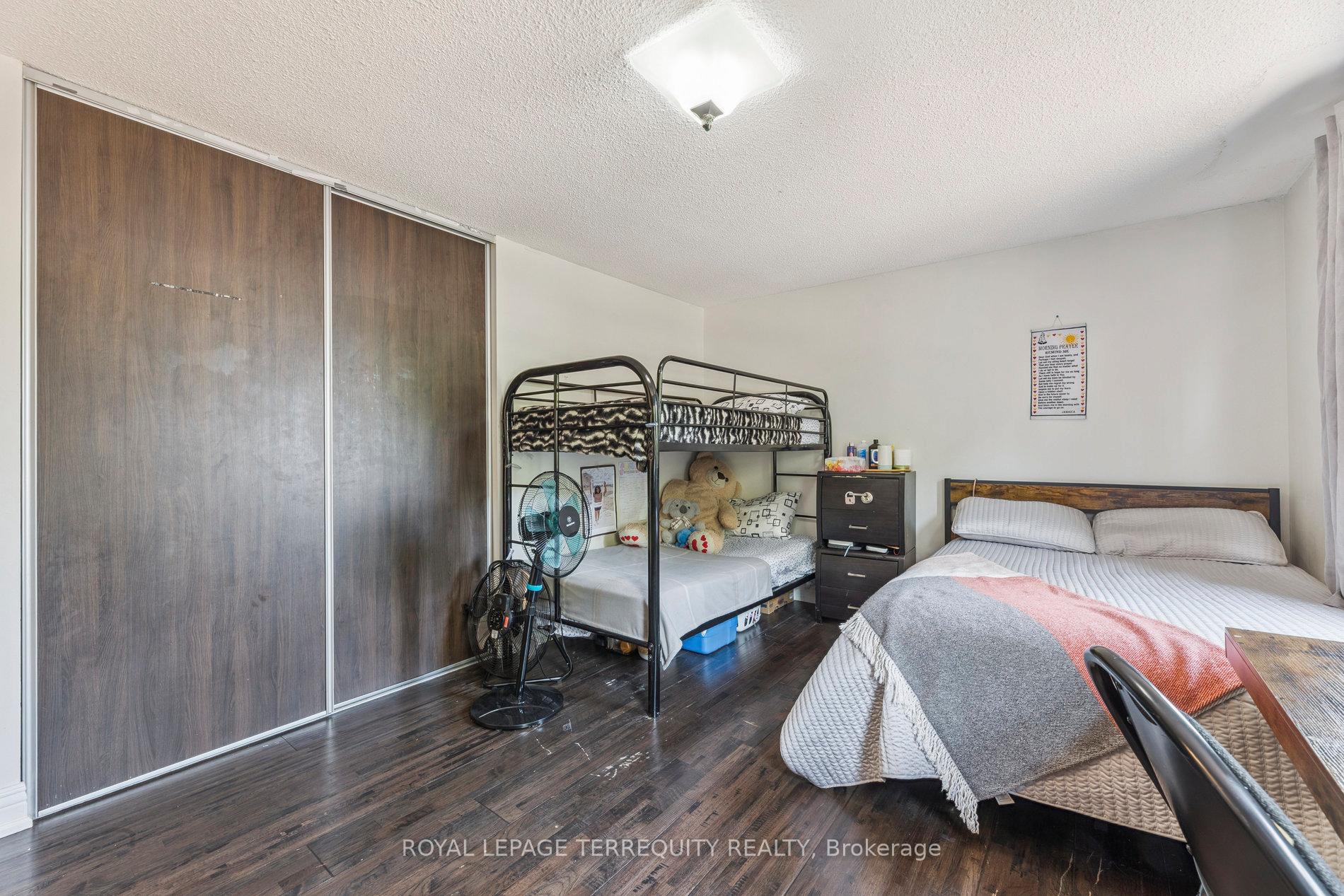 Photo 27 of 44 Harman Drive, Ajax, Central — HOMEH