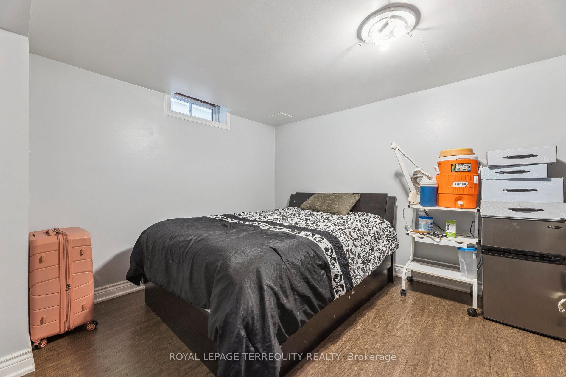 Photo 36 of 44 Harman Drive, Ajax, Central — HOMEH