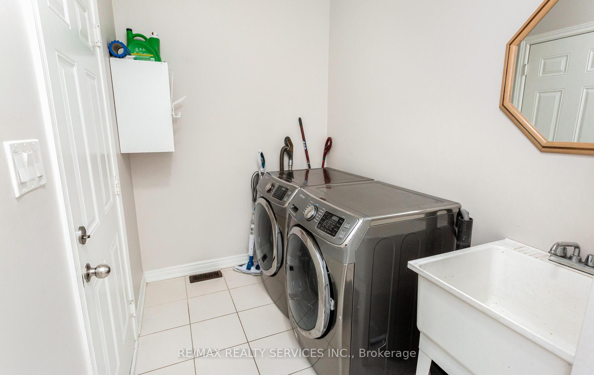 Photo 26 of 153 Algoma Drive, Vaughan, Kleinburg — HOMEH