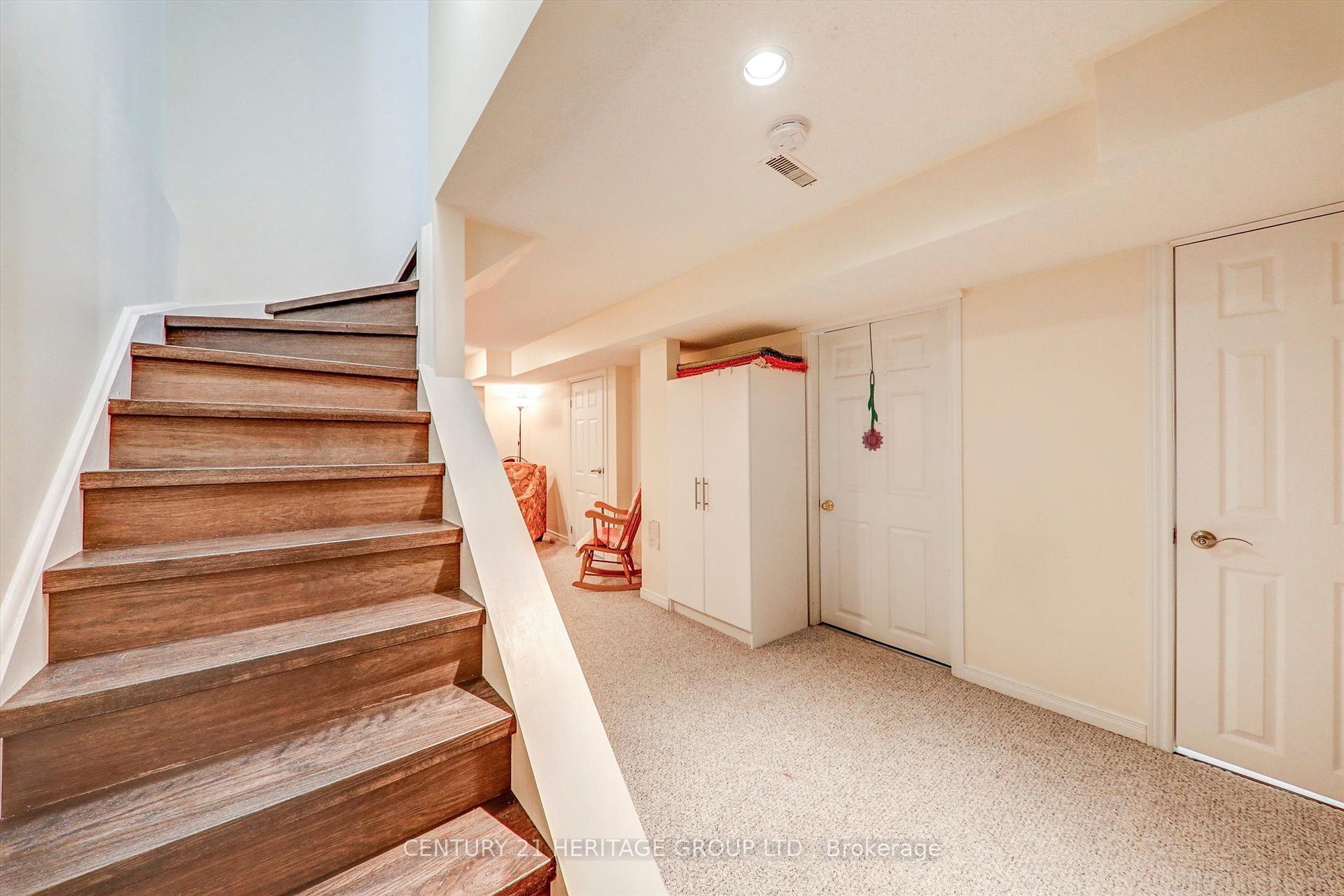 Photo 23 of 611 Graceland Court, Pickering, Amberlea — HOMEH