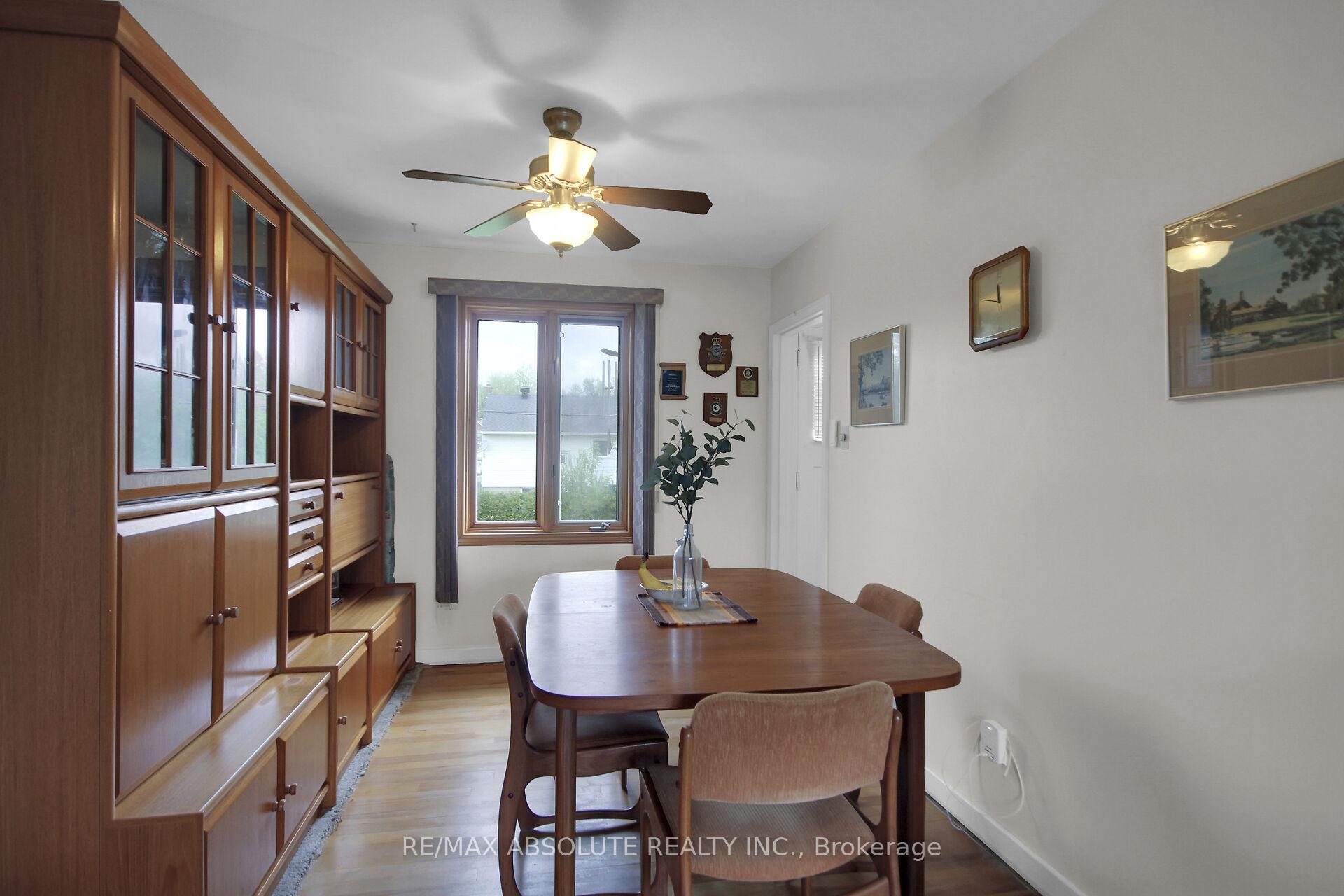 Photo 24 of 1929 Queensdale Avenue, Ottawa, Blossom Park/Leitrim — HOMEH