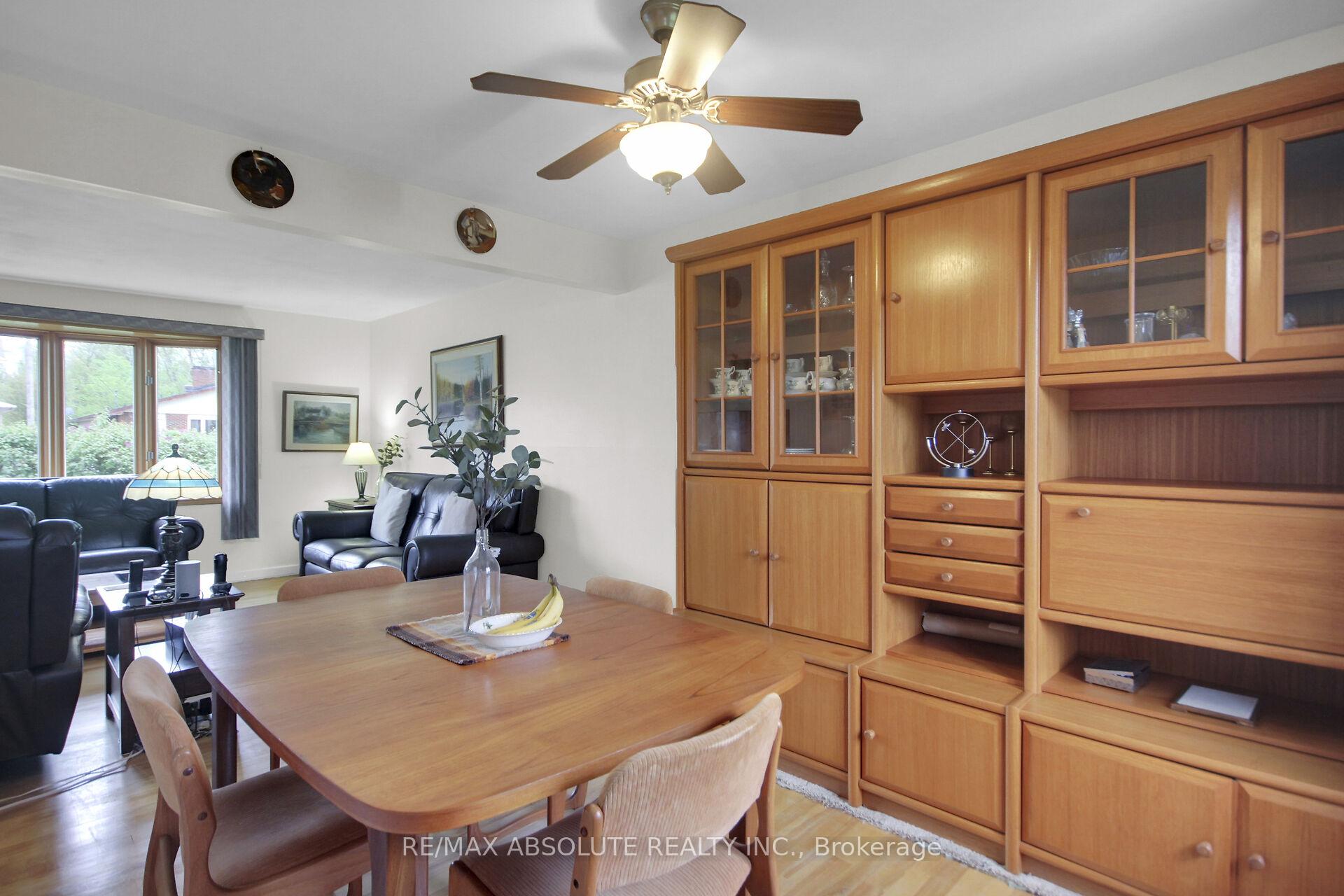 Photo 16 of 1929 Queensdale Avenue, Ottawa, Blossom Park/Leitrim — HOMEH