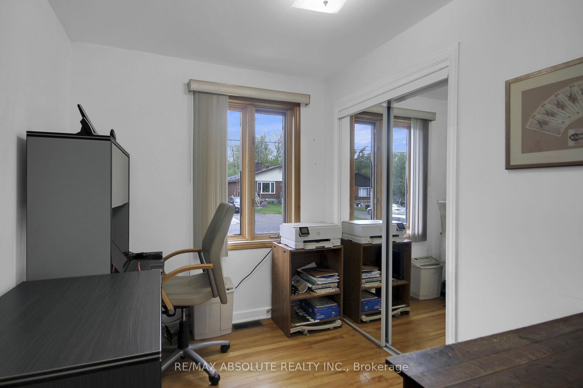 Photo 29 of 1929 Queensdale Avenue, Ottawa, Blossom Park/Leitrim — HOMEH
