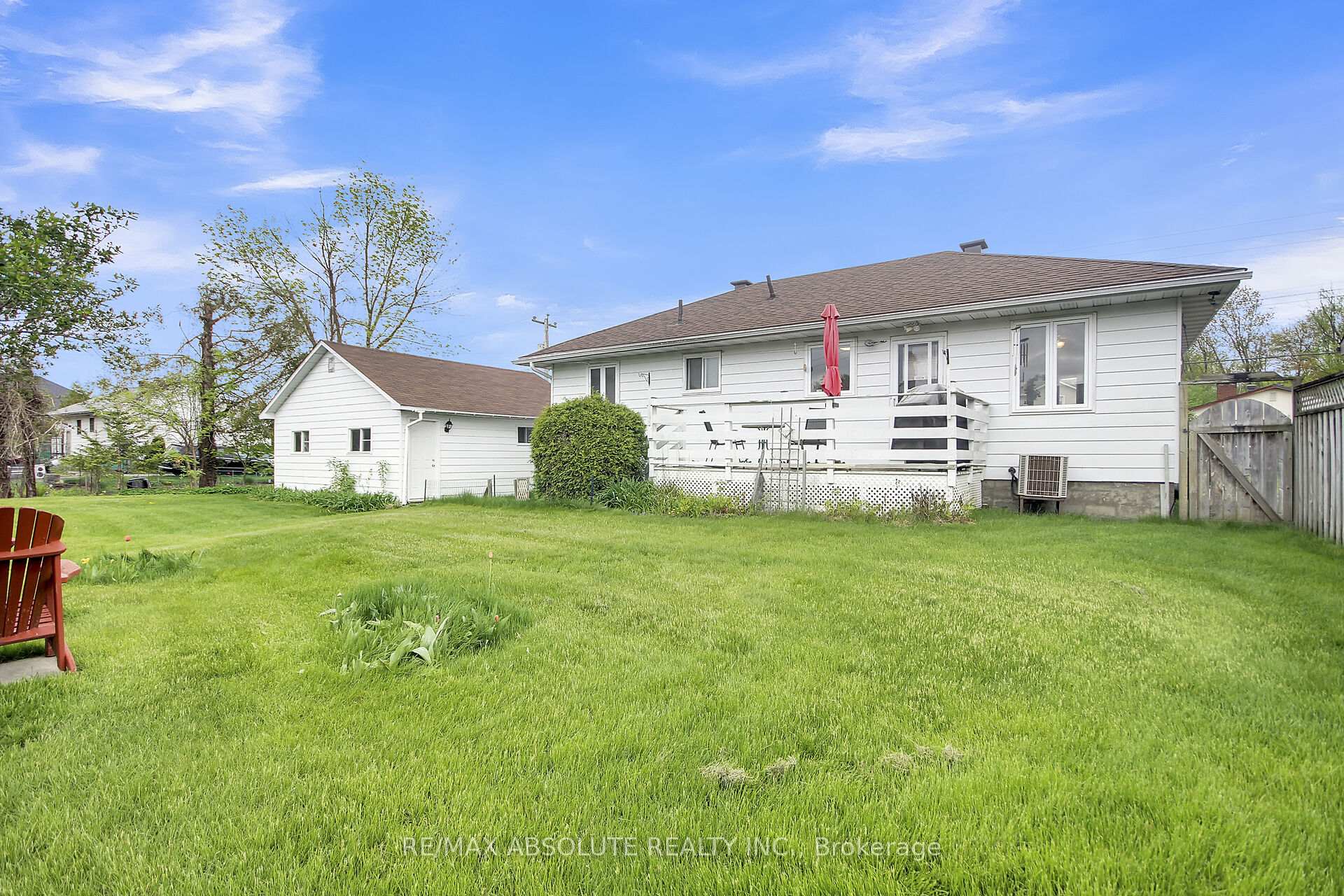 Photo 39 of 1929 Queensdale Avenue, Ottawa, Blossom Park/Leitrim — HOMEH