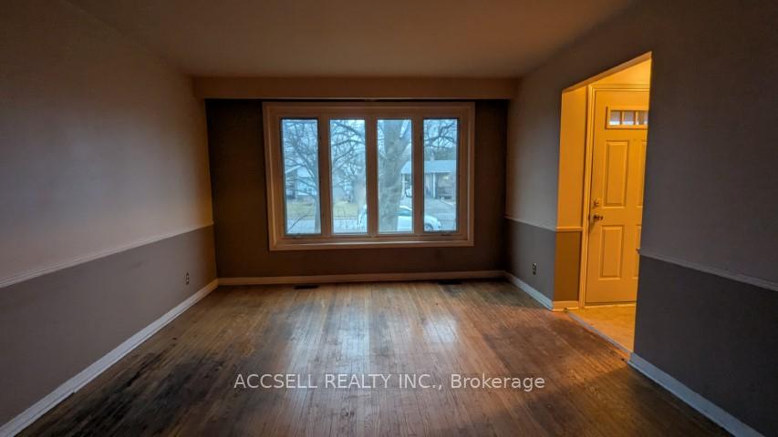 Photo 5 of 1351 Tatra Drive, Pickering, Bay Ridges — HOMEH