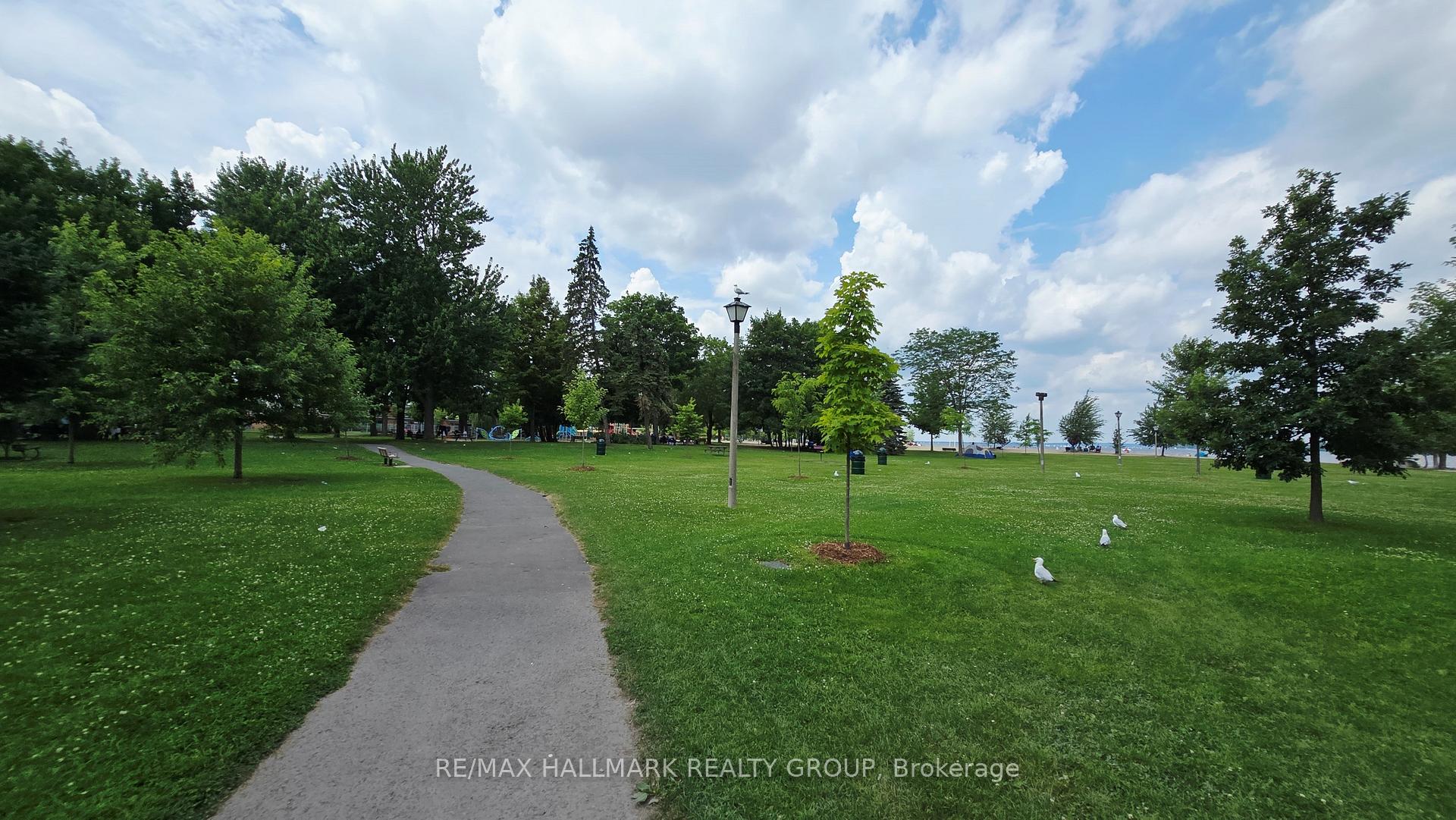 Photo 30 of 2923 Ahearn Avenue, Ottawa, Britannia — HOMEH