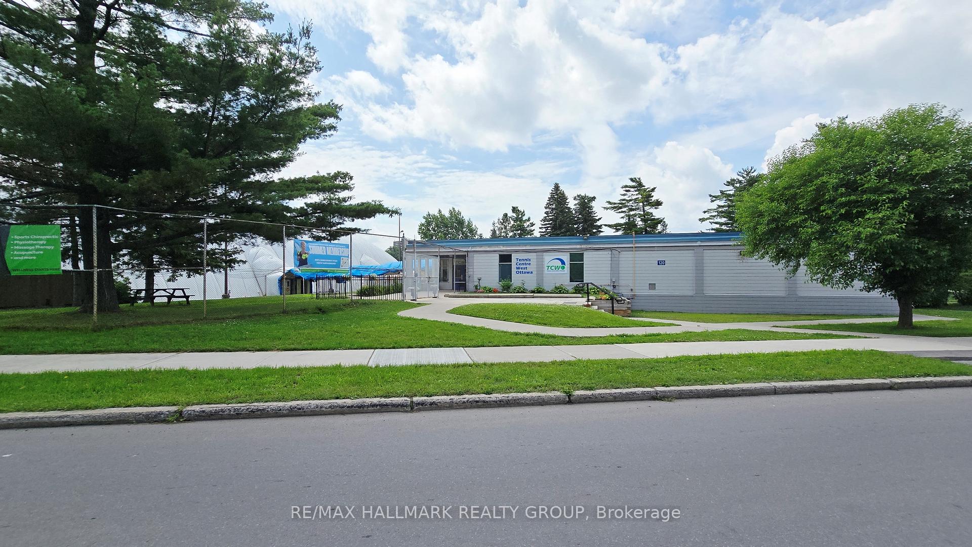 Photo 37 of 2923 Ahearn Avenue, Ottawa, Britannia — HOMEH