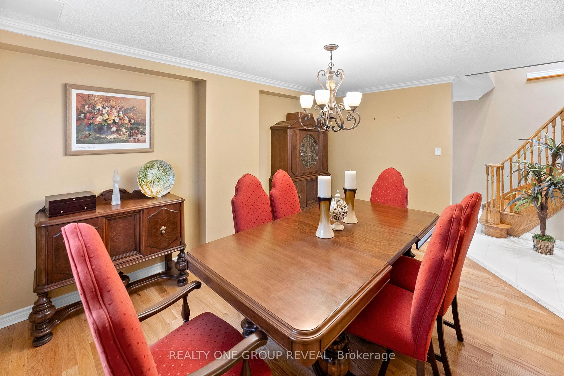 Photo 18 of 732 Abingdon Court, Pickering, West Shore — HOMEH