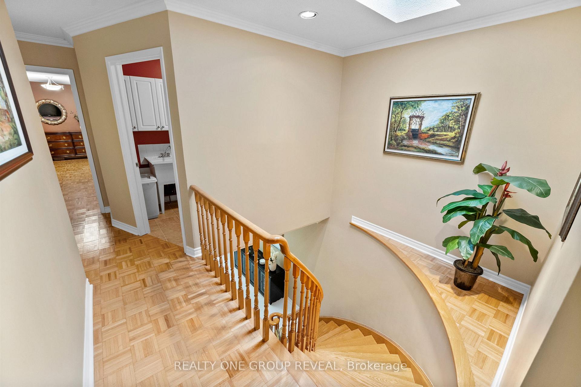 Photo 20 of 732 Abingdon Court, Pickering, West Shore — HOMEH