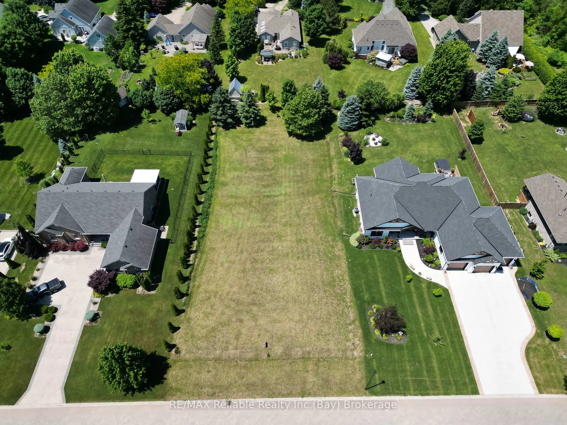 Photo 6 of 19 Carriage Lane, Bluewater, Bayfield — HOMEH