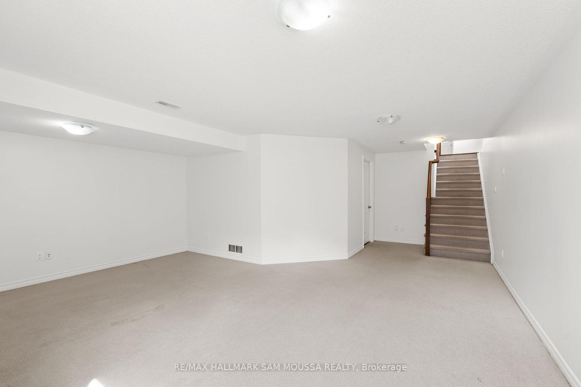 Photo 37 of 991 Bunchberry Way, Ottawa, Blossom Park/Kemp Park/Findlay Creek — HOMEH