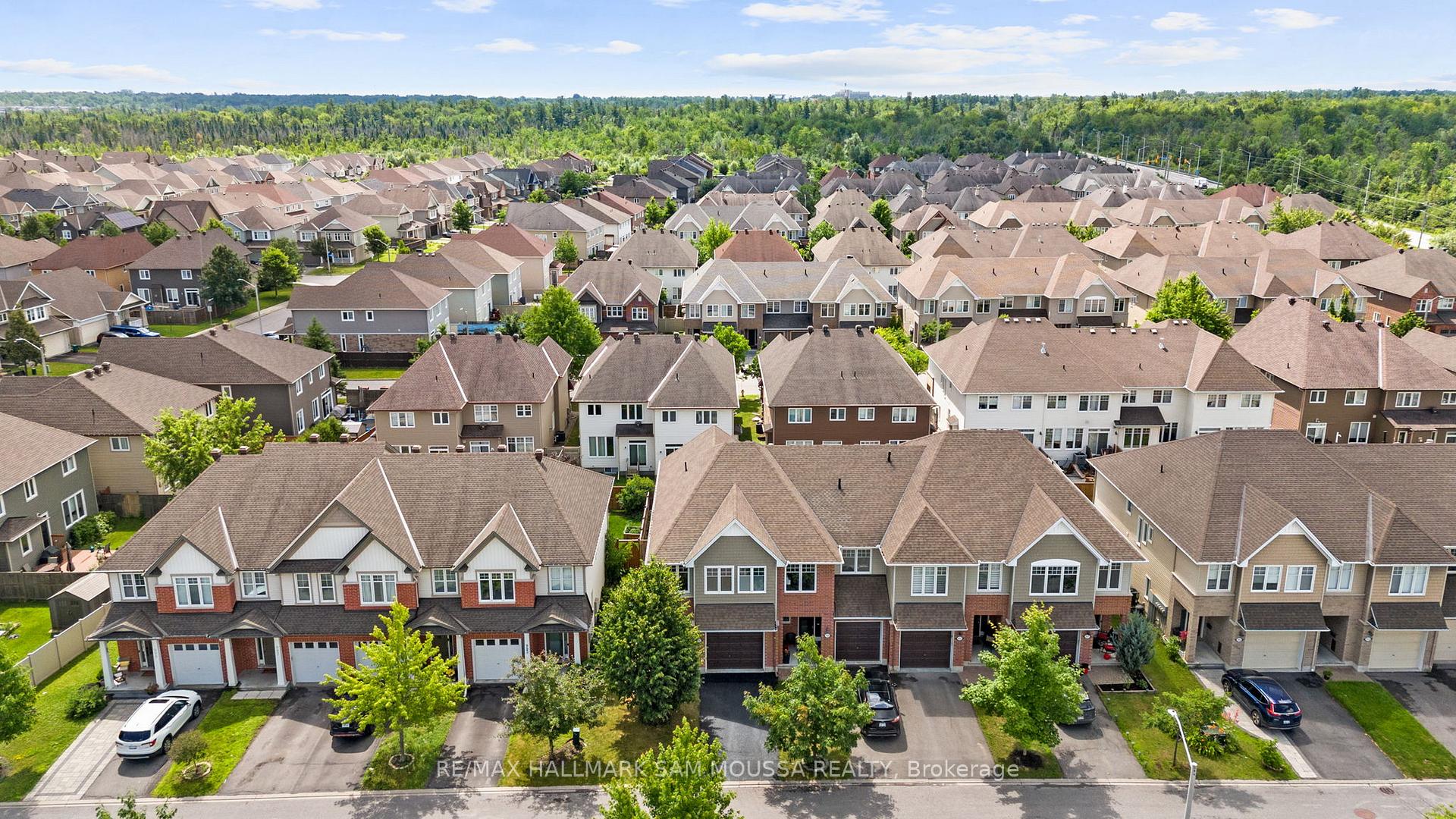 Photo 36 of 991 Bunchberry Way, Ottawa, Blossom Park/Kemp Park/Findlay Creek — HOMEH