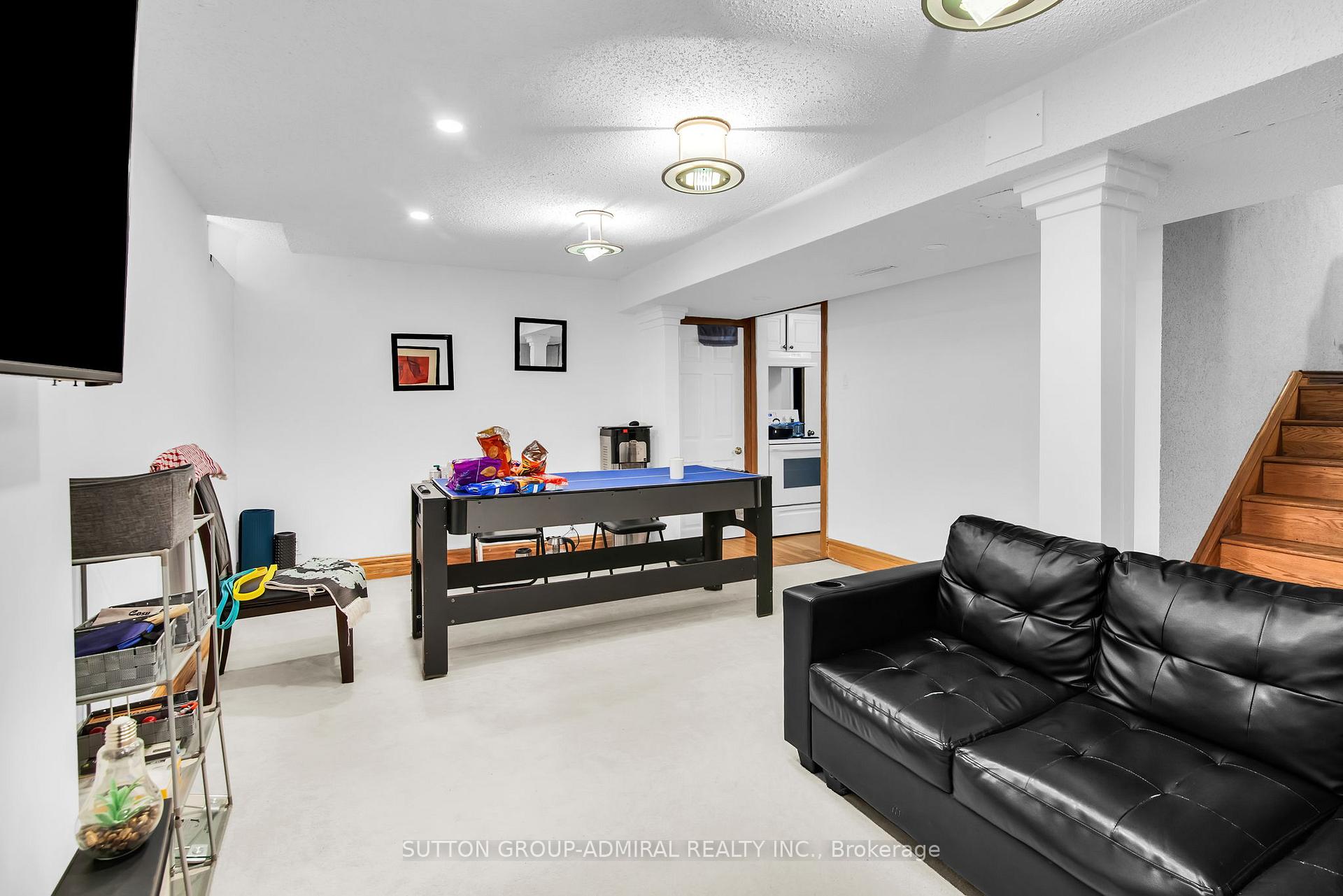 Photo 31 of 43 Mountbatten Road, Vaughan, Beverley Glen — HOMEH