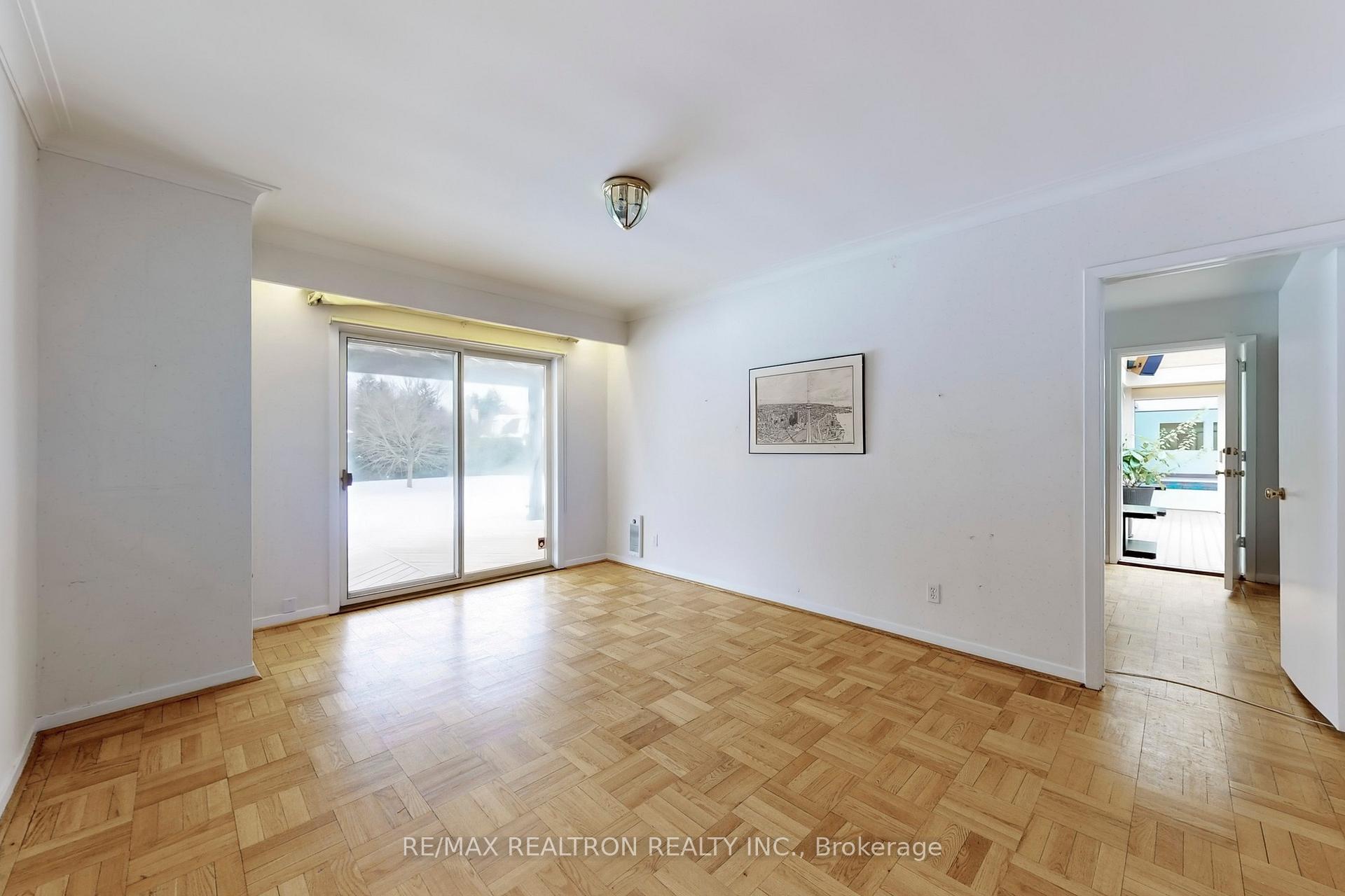 Photo 39 of 10 Thornbank Road, Vaughan, Uplands — HOMEH