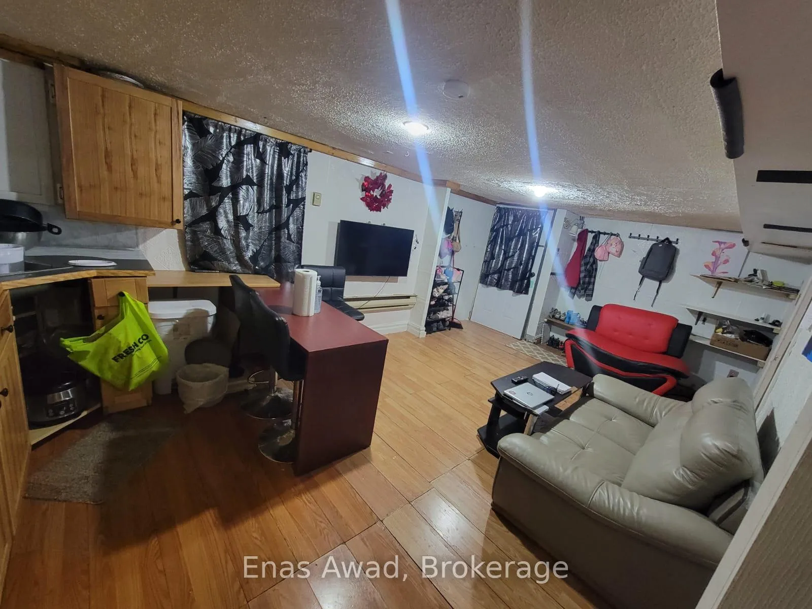 Photo 35 of 724 Third Avenue, Peterborough, Otonabee Ward 1 — HOMEH