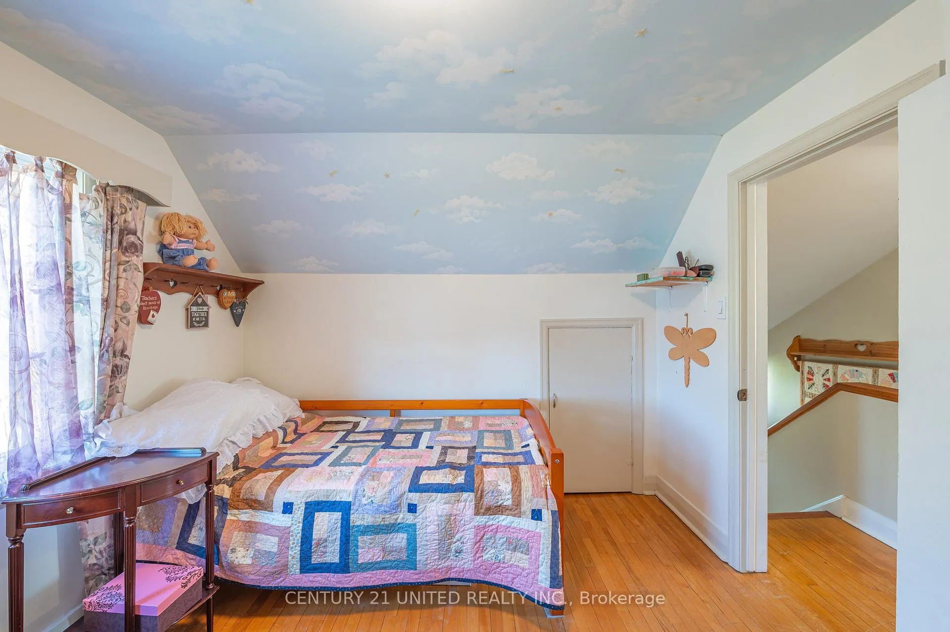 Photo 17 of 498 Howden Street, Peterborough, Otonabee Ward 1 — HOMEH