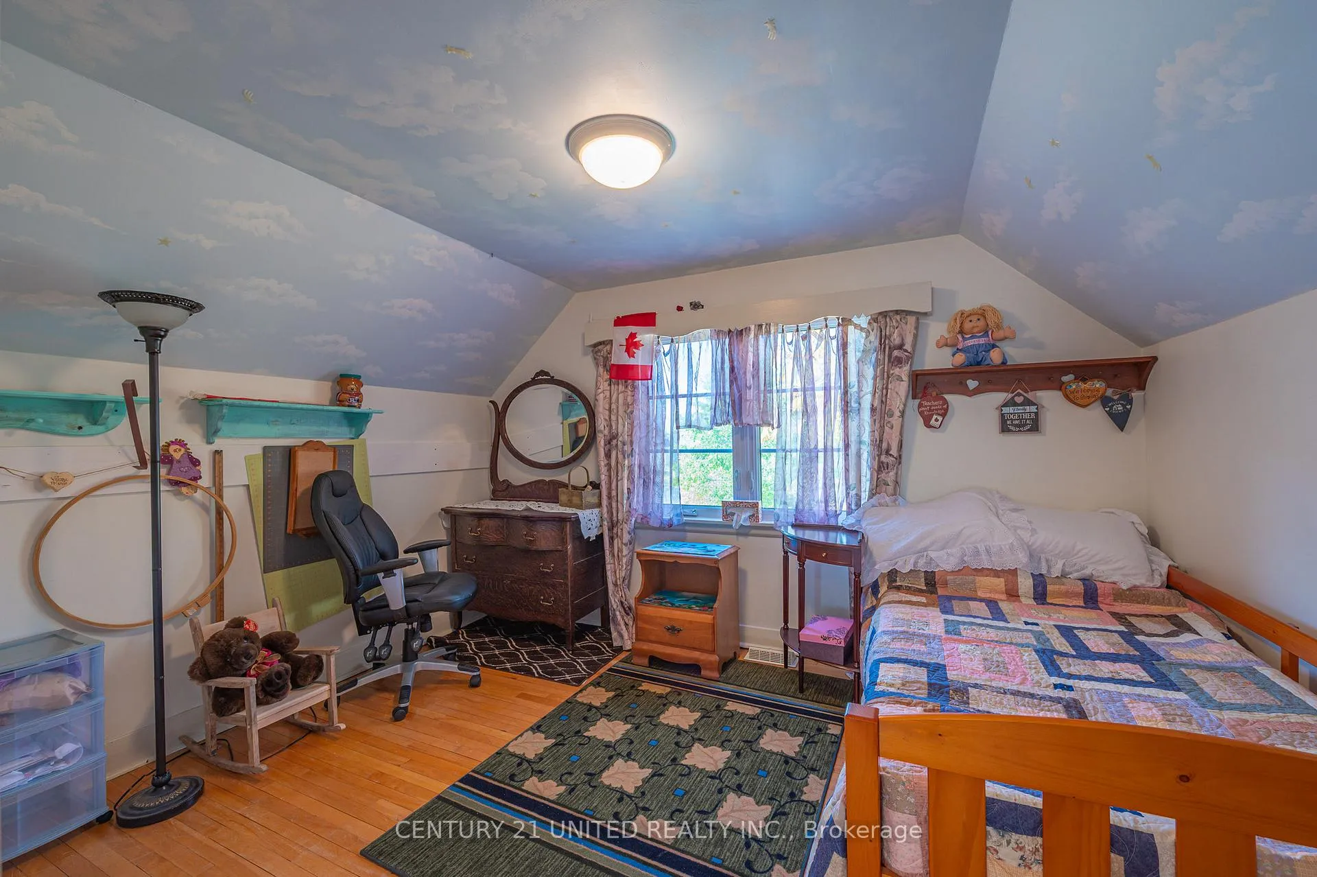 Photo 18 of 498 Howden Street, Peterborough, Otonabee Ward 1 — HOMEH
