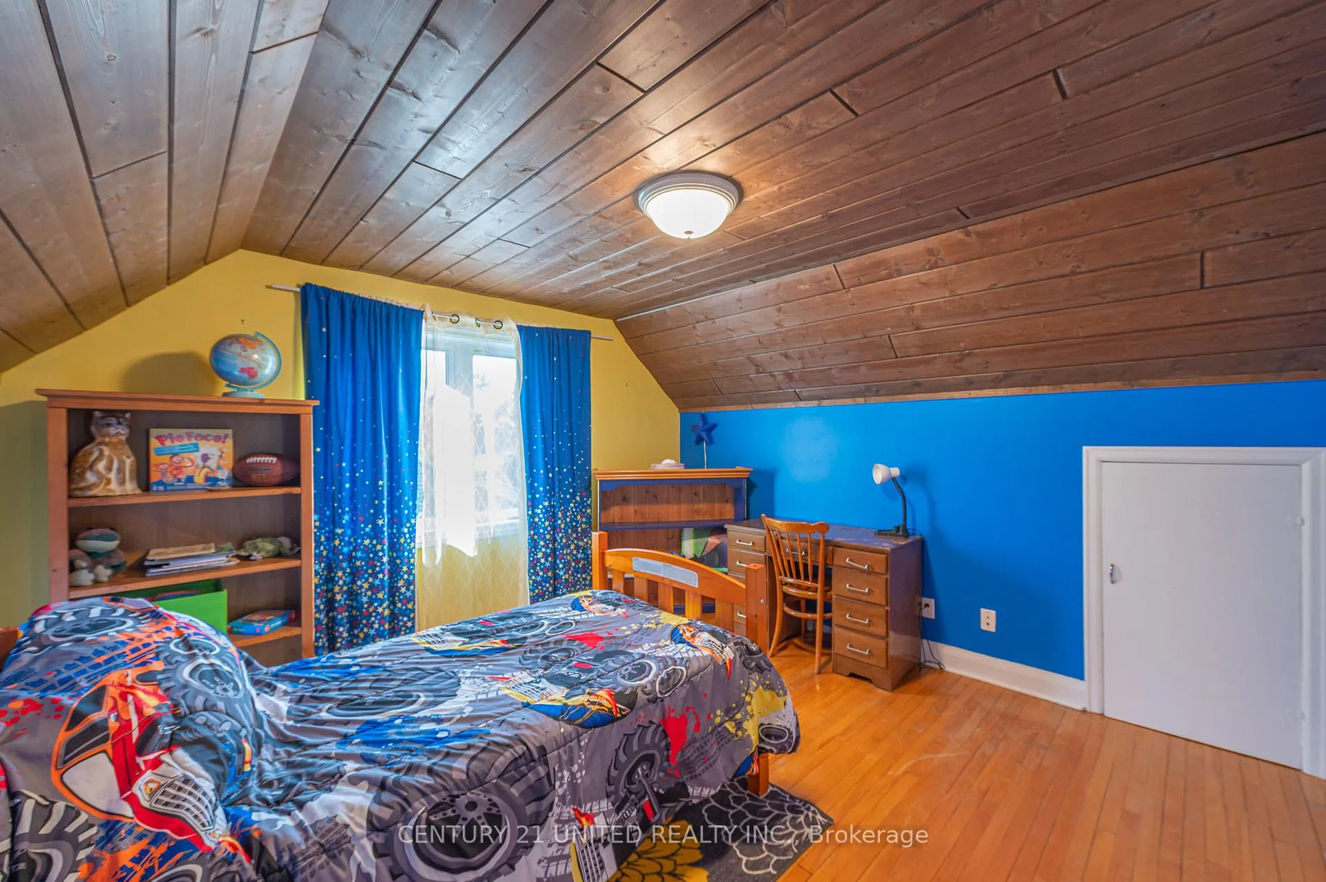 Photo 19 of 498 Howden Street, Peterborough, Otonabee Ward 1 — HOMEH