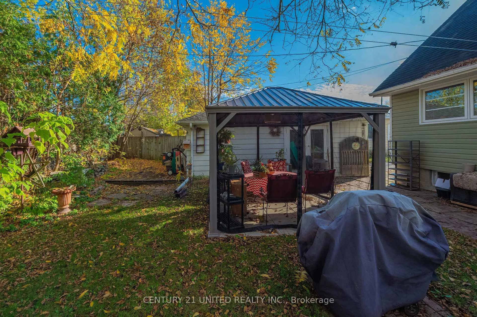 Photo 26 of 498 Howden Street, Peterborough, Otonabee Ward 1 — HOMEH