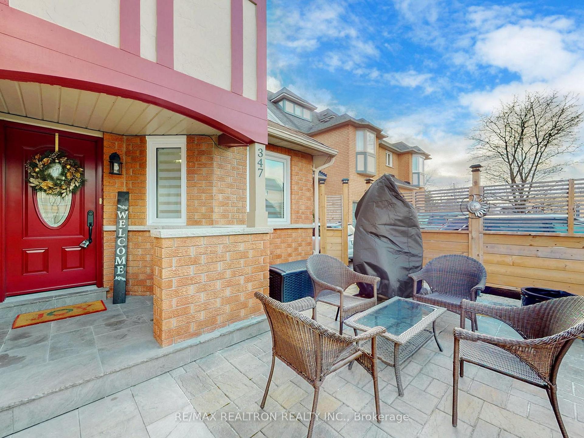Photo 3 of 347 Chickadee Court, Pickering, Highbush — HOMEH