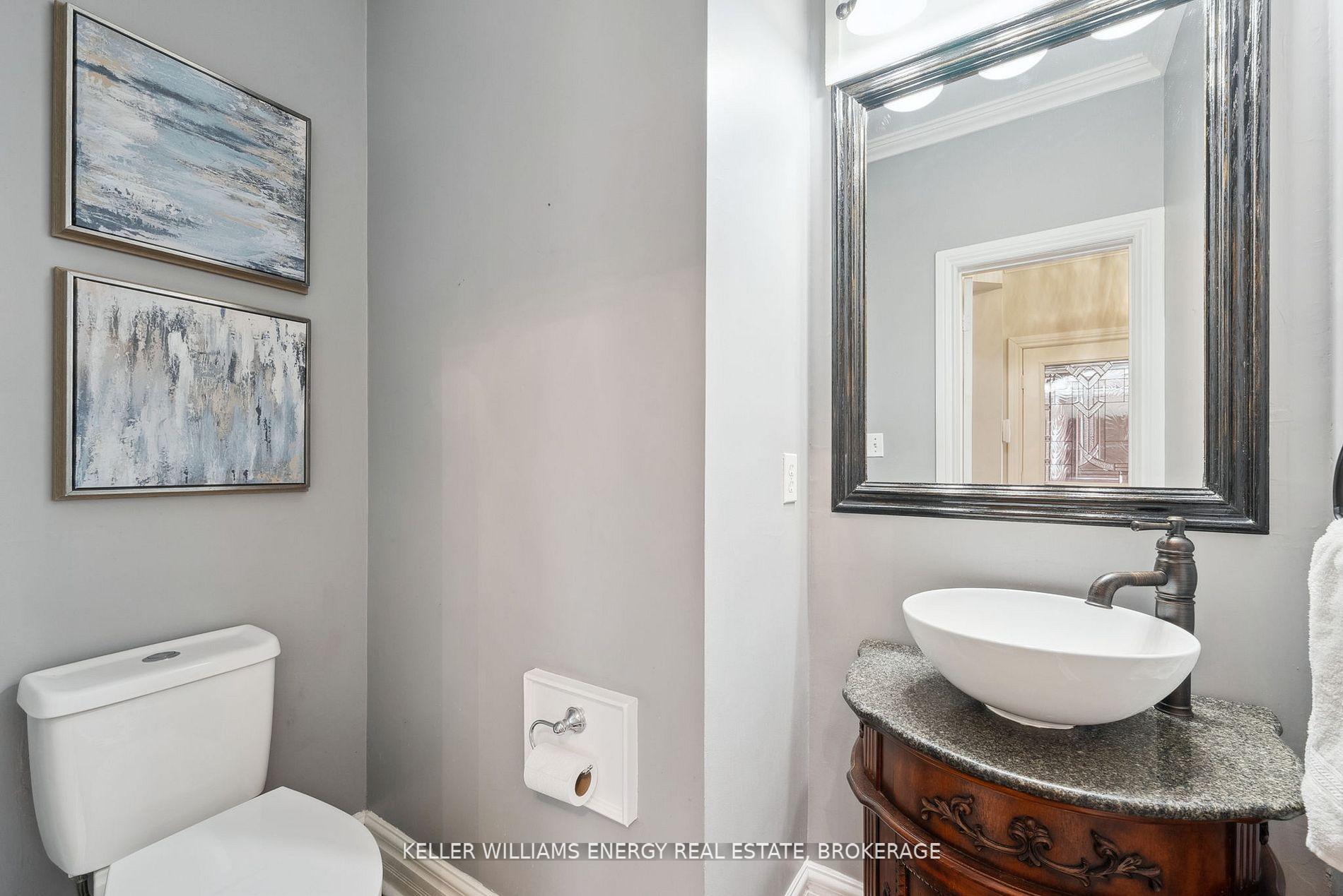 Photo 8 of 41 Underwood Drive, Whitby, Brooklin — HOMEH