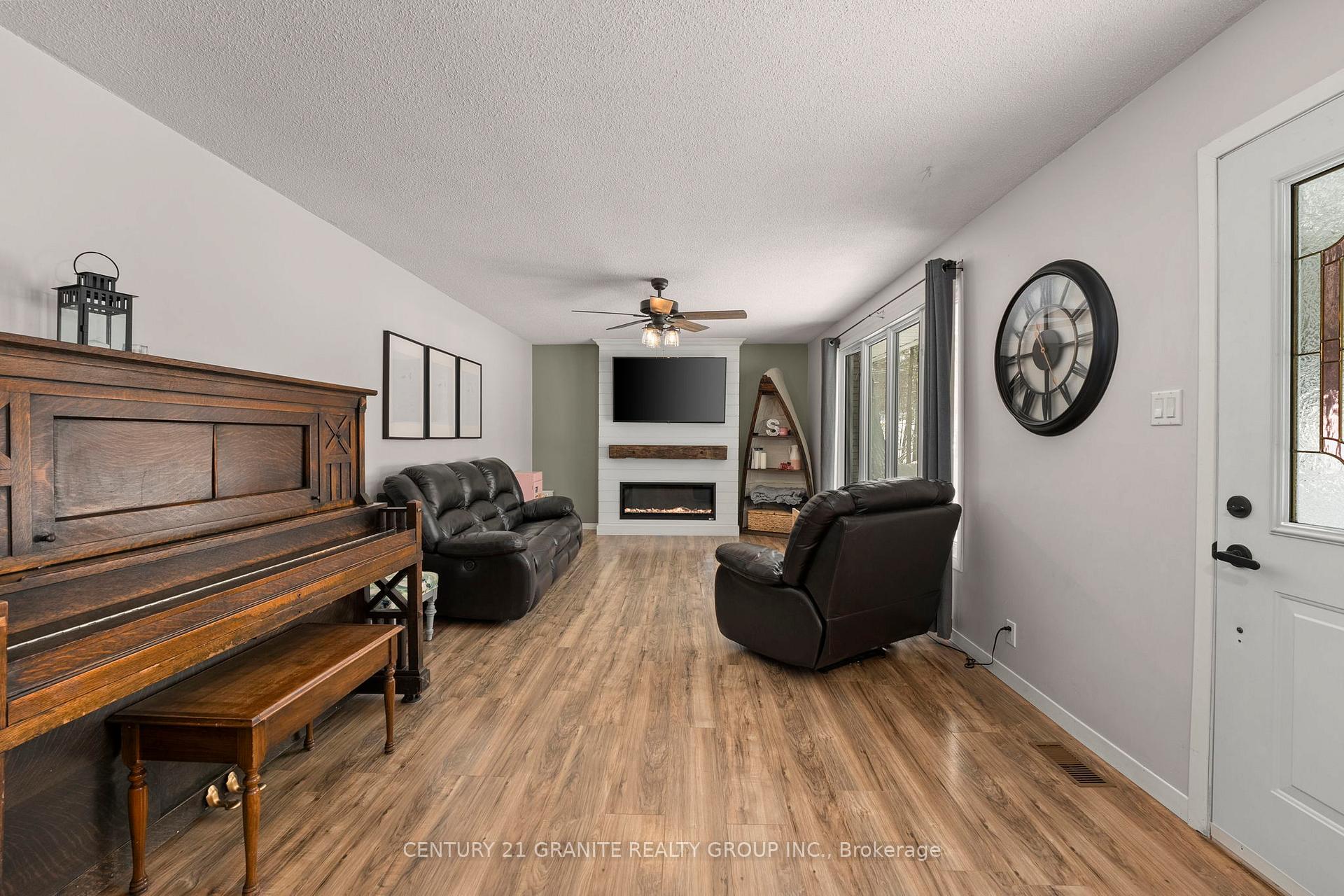 Photo 8 of 27472 Hwy 62 S, Bancroft, Dungannon Ward — HOMEH