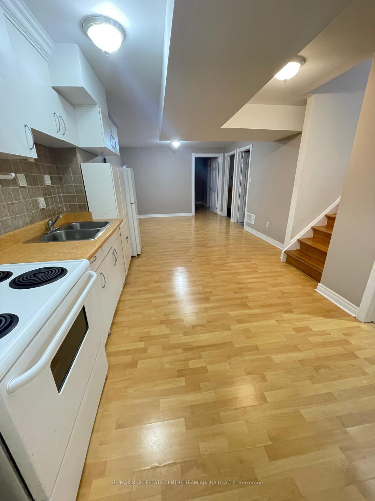 Front of Unit Bsmt, 18 Kingly Crest Way