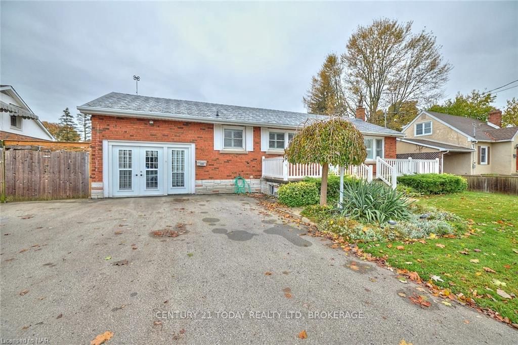 Photo 3 of 199 Thorold Road, Welland, Prince Charles — HOMEH