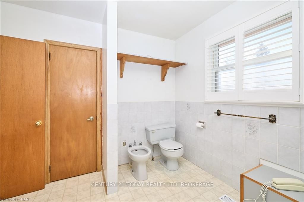 Photo 22 of 199 Thorold Road, Welland, Prince Charles — HOMEH