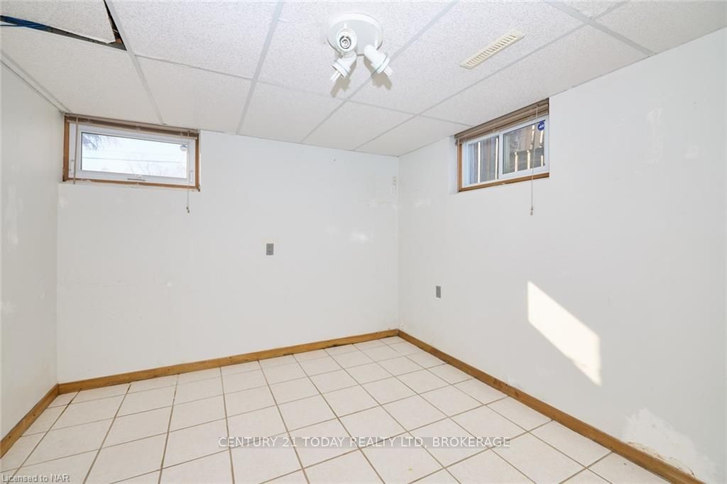 Photo 27 of 199 Thorold Road, Welland, Prince Charles — HOMEH