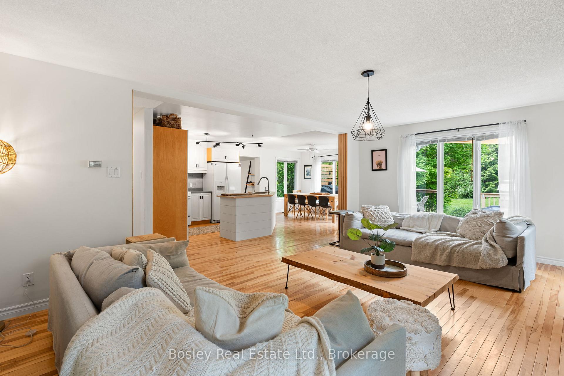 Photo 17 of 136 Maple Lane, Blue Mountains — HOMEH