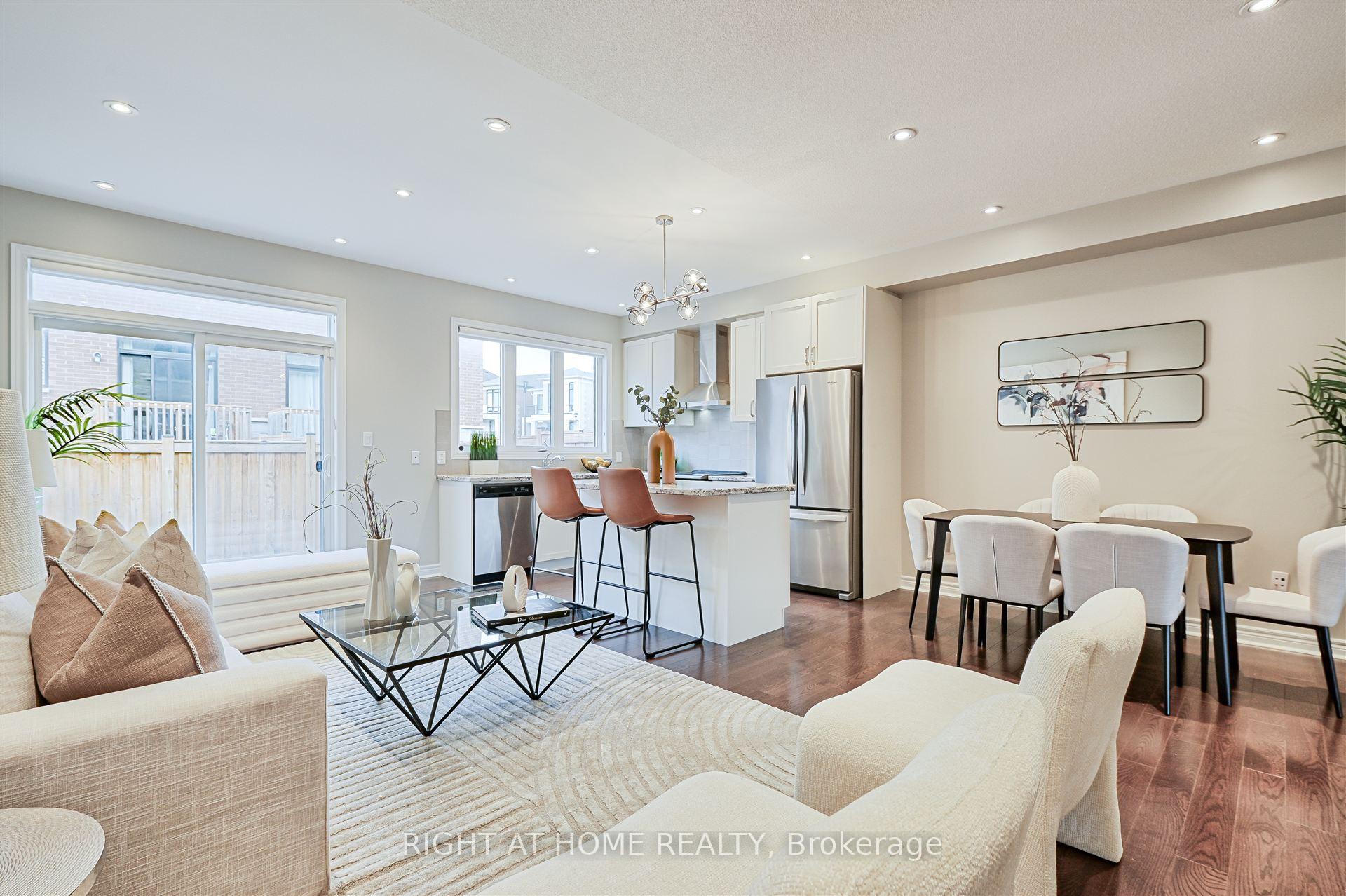 Photo 7 of 1166 Cactus Crescent, Pickering, Rural Pickering — HOMEH