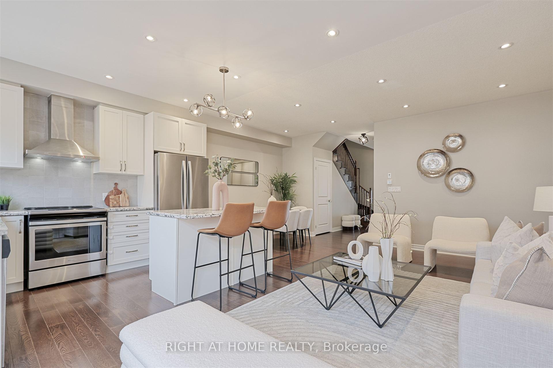 Photo 8 of 1166 Cactus Crescent, Pickering, Rural Pickering — HOMEH