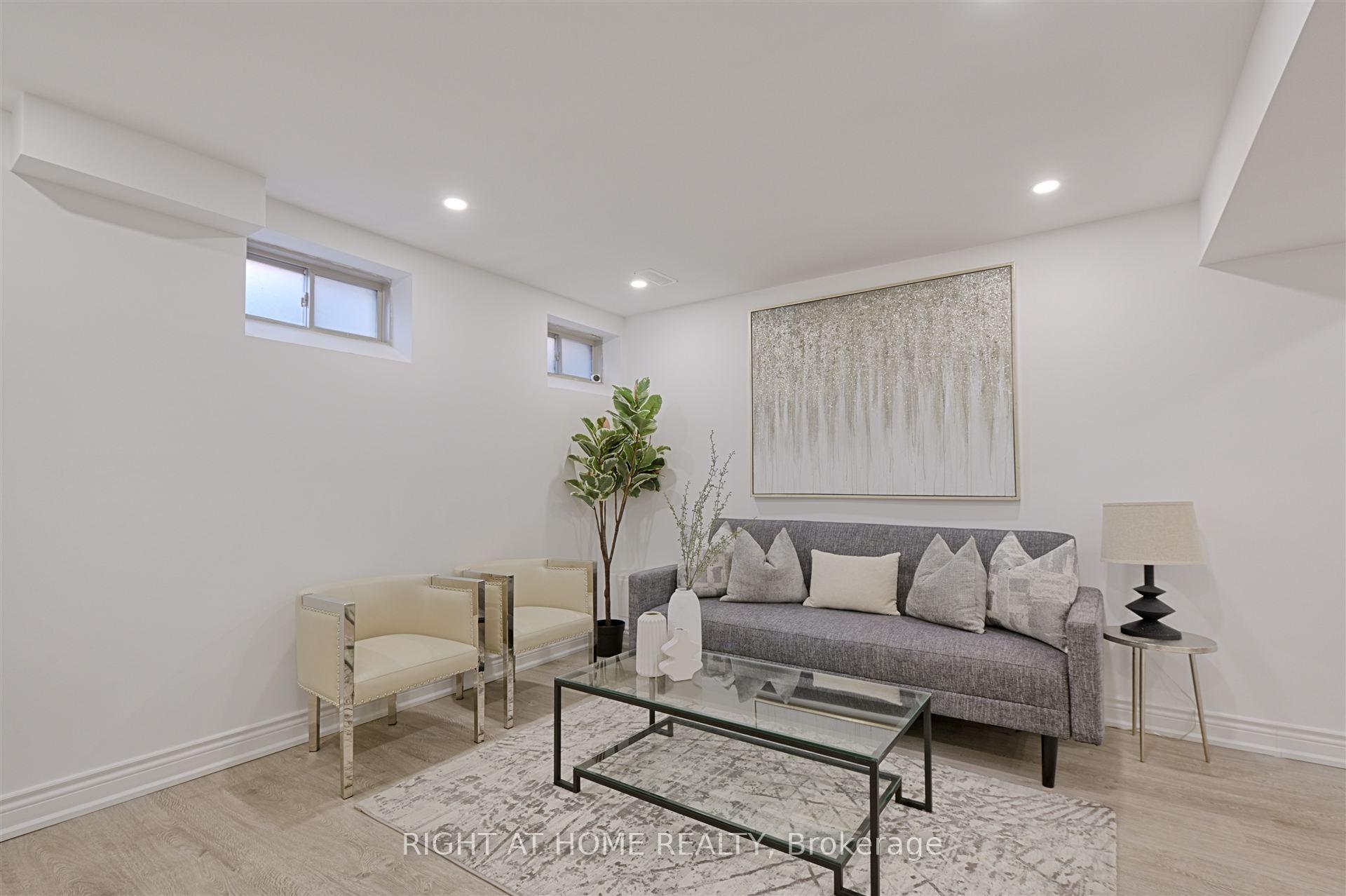 Photo 32 of 1166 Cactus Crescent, Pickering, Rural Pickering — HOMEH