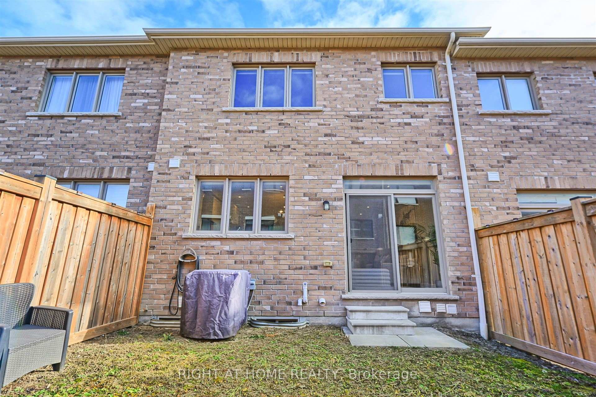 Photo 40 of 1166 Cactus Crescent, Pickering, Rural Pickering — HOMEH
