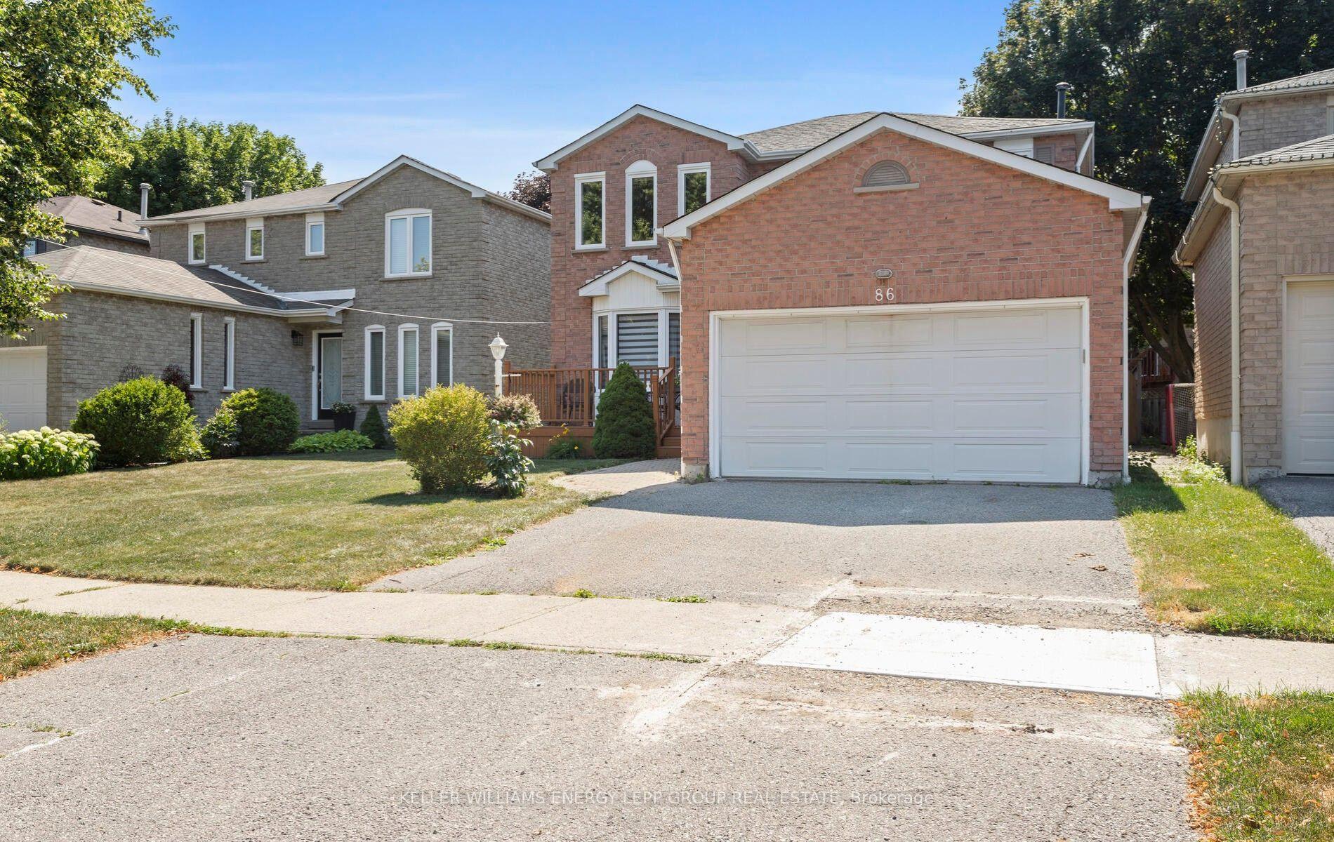 Photo 5 of 86 Large Crescent, Ajax, Central West — HOMEH