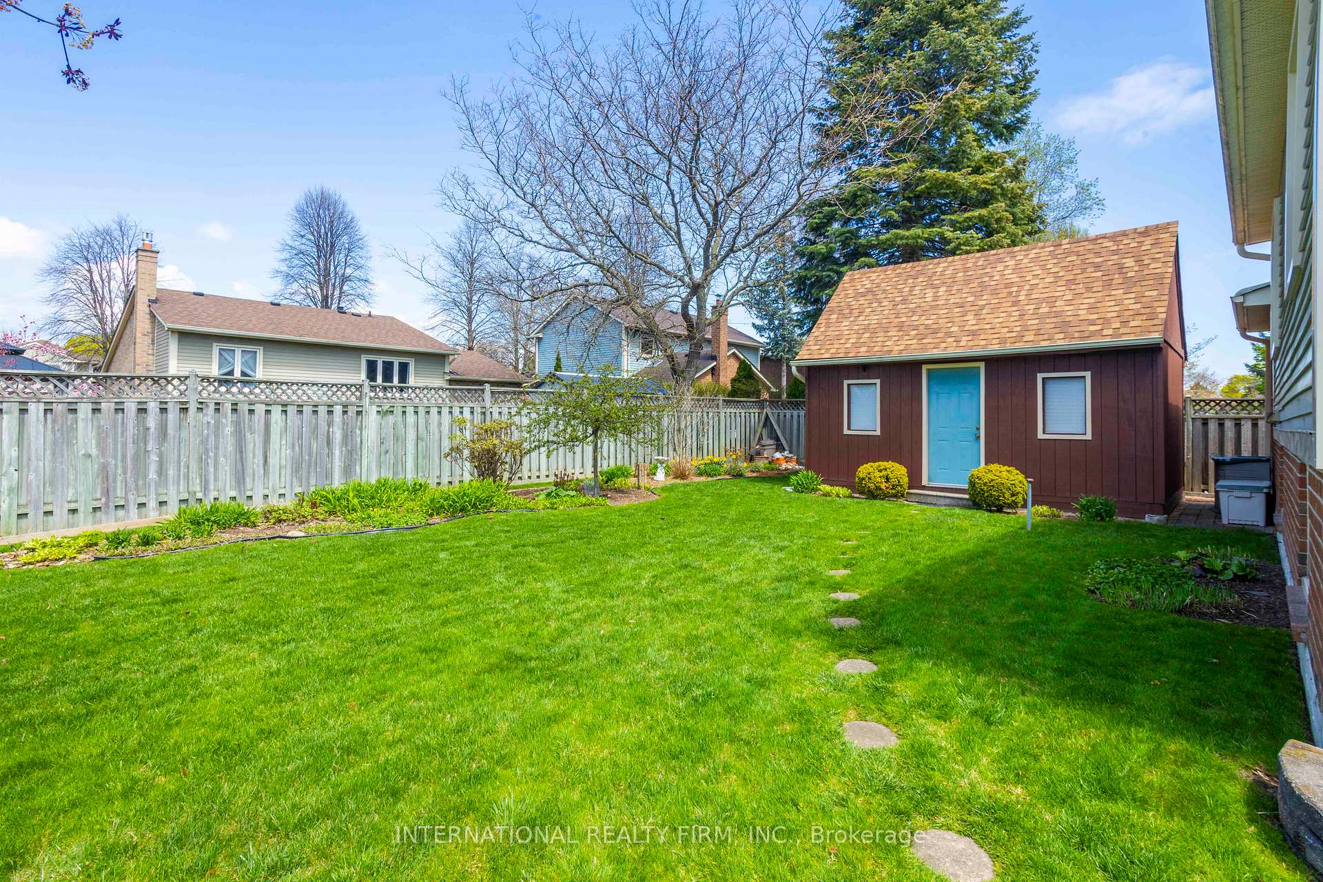 Photo 24 of 16 Kilberry Drive, Whitby, Pringle Creek — HOMEH