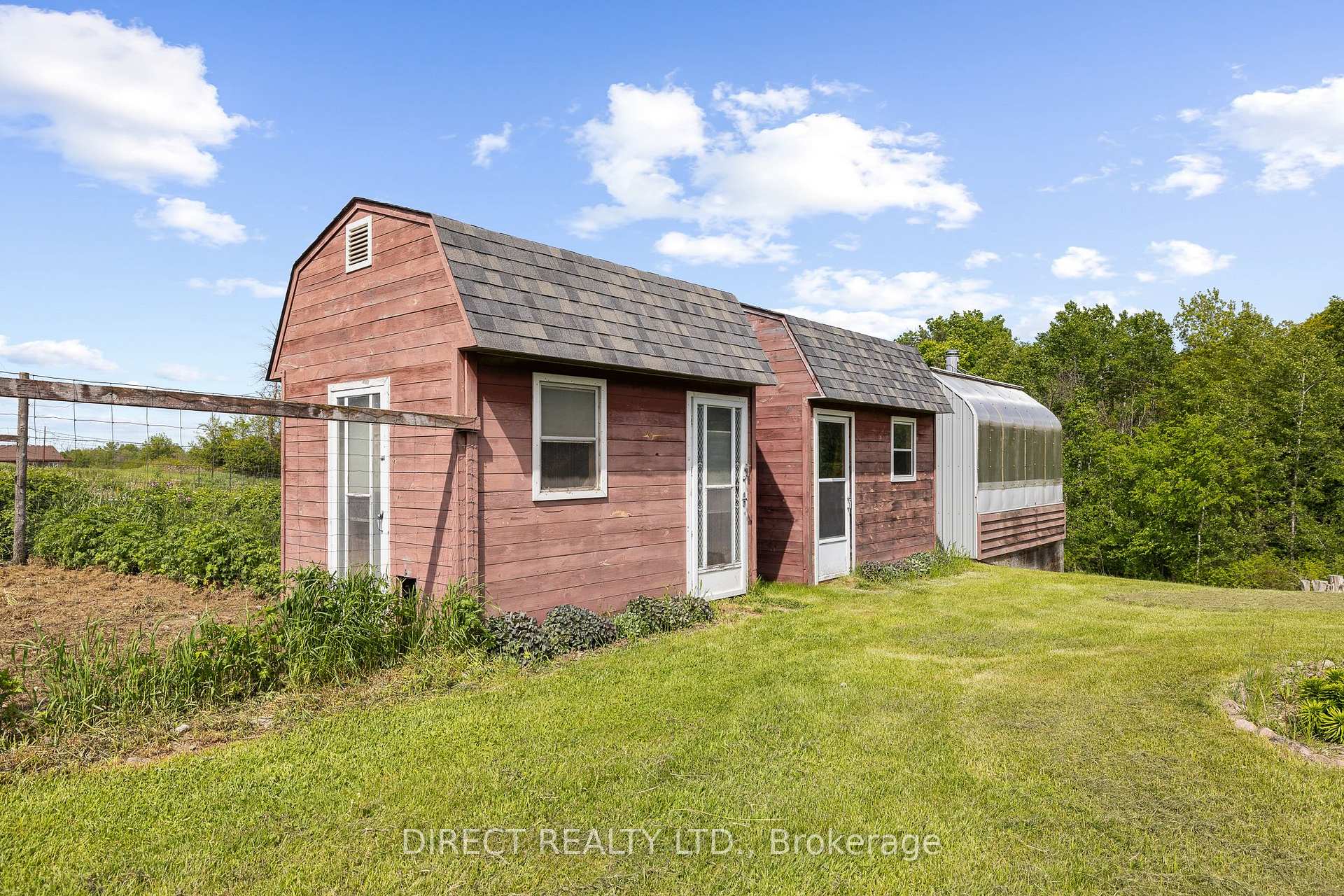 Photo 40 of 2104B Highway 37, Belleville, Thurlow Ward — HOMEH