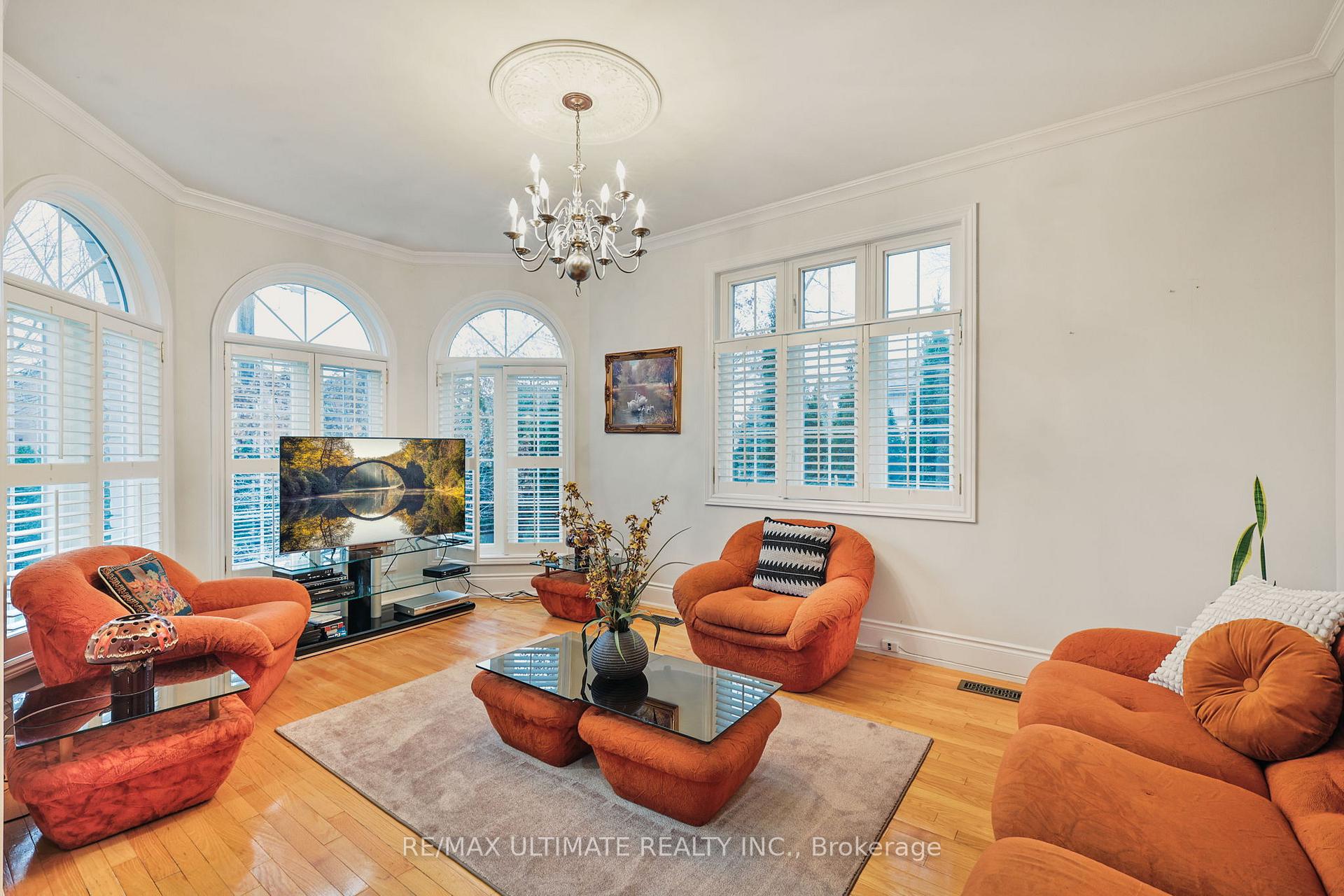 Photo 7 of 1896 Woodview Avenue, Pickering, Highbush — HOMEH
