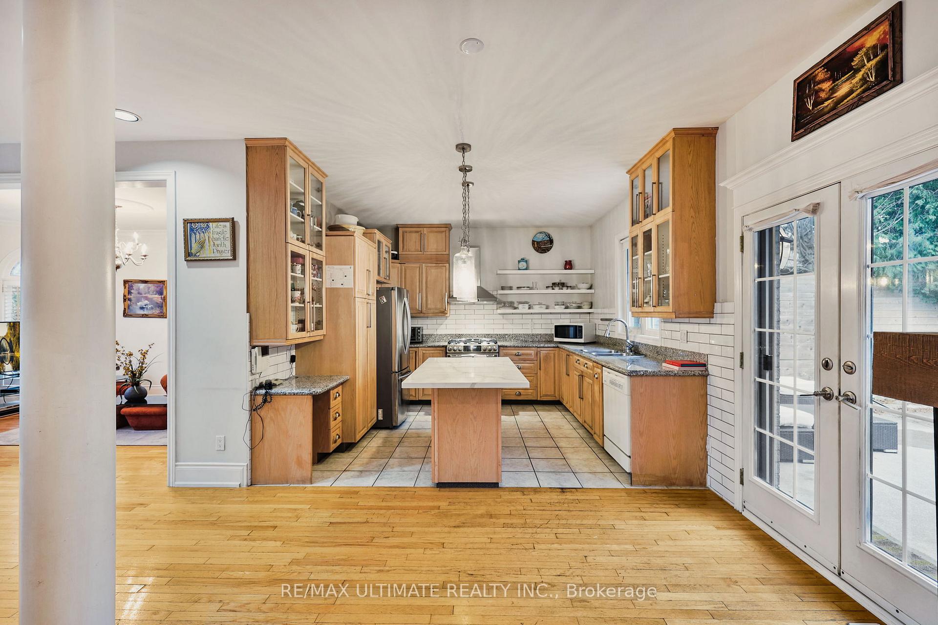Photo 8 of 1896 Woodview Avenue, Pickering, Highbush — HOMEH