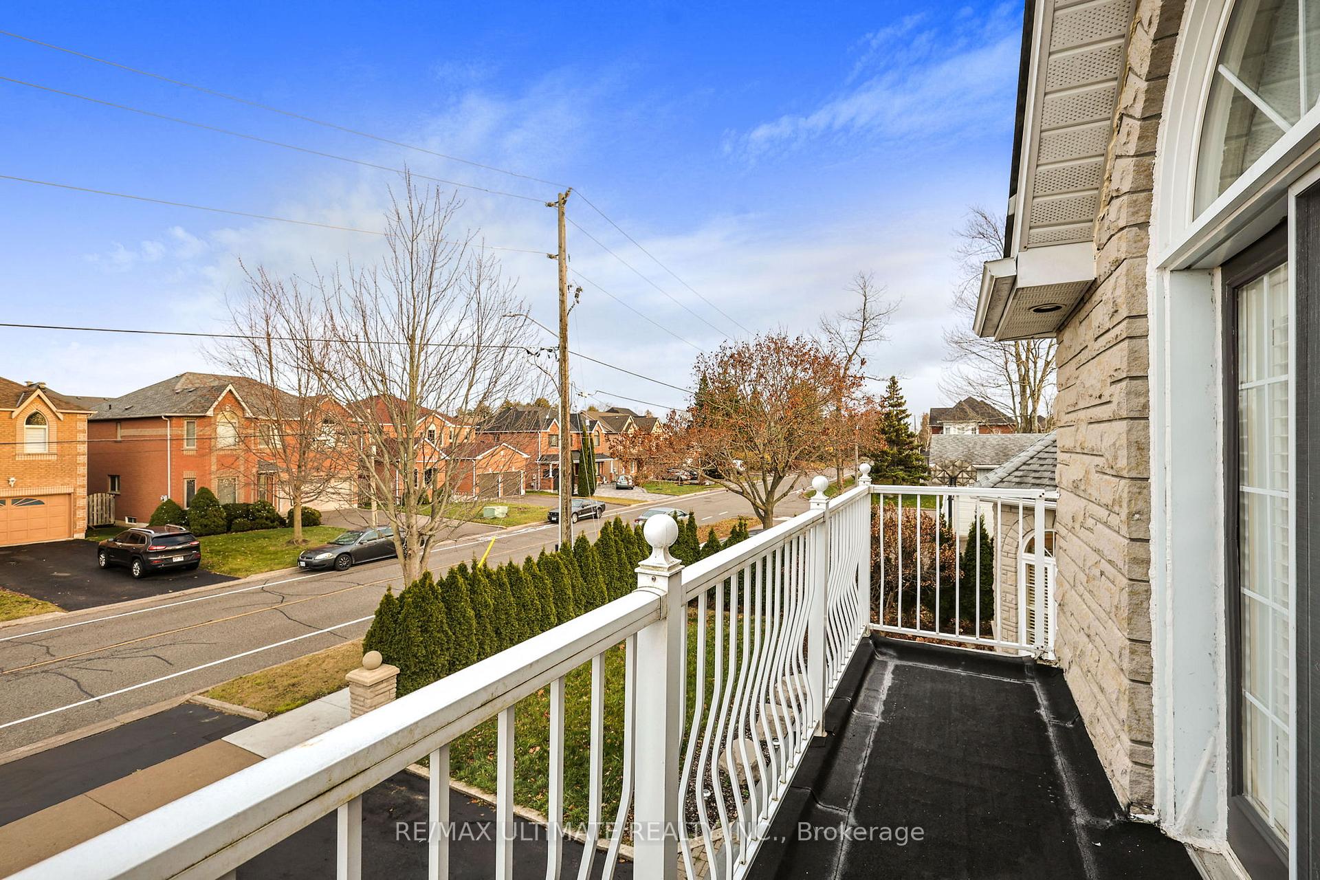 Photo 12 of 1896 Woodview Avenue, Pickering, Highbush — HOMEH