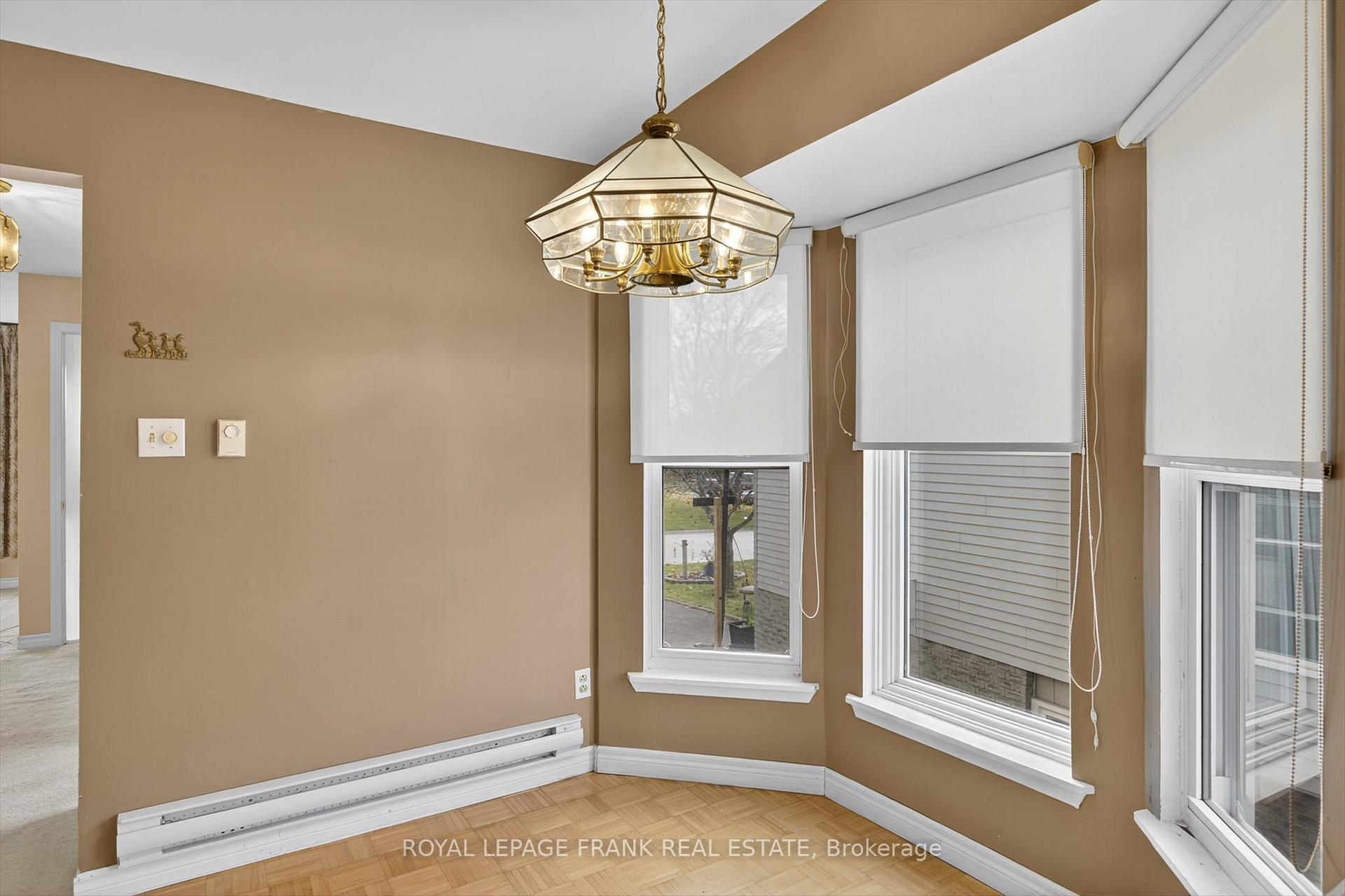 Photo 10 of 547 Crystal Drive, Peterborough, Ashburnham Ward 4 — HOMEH