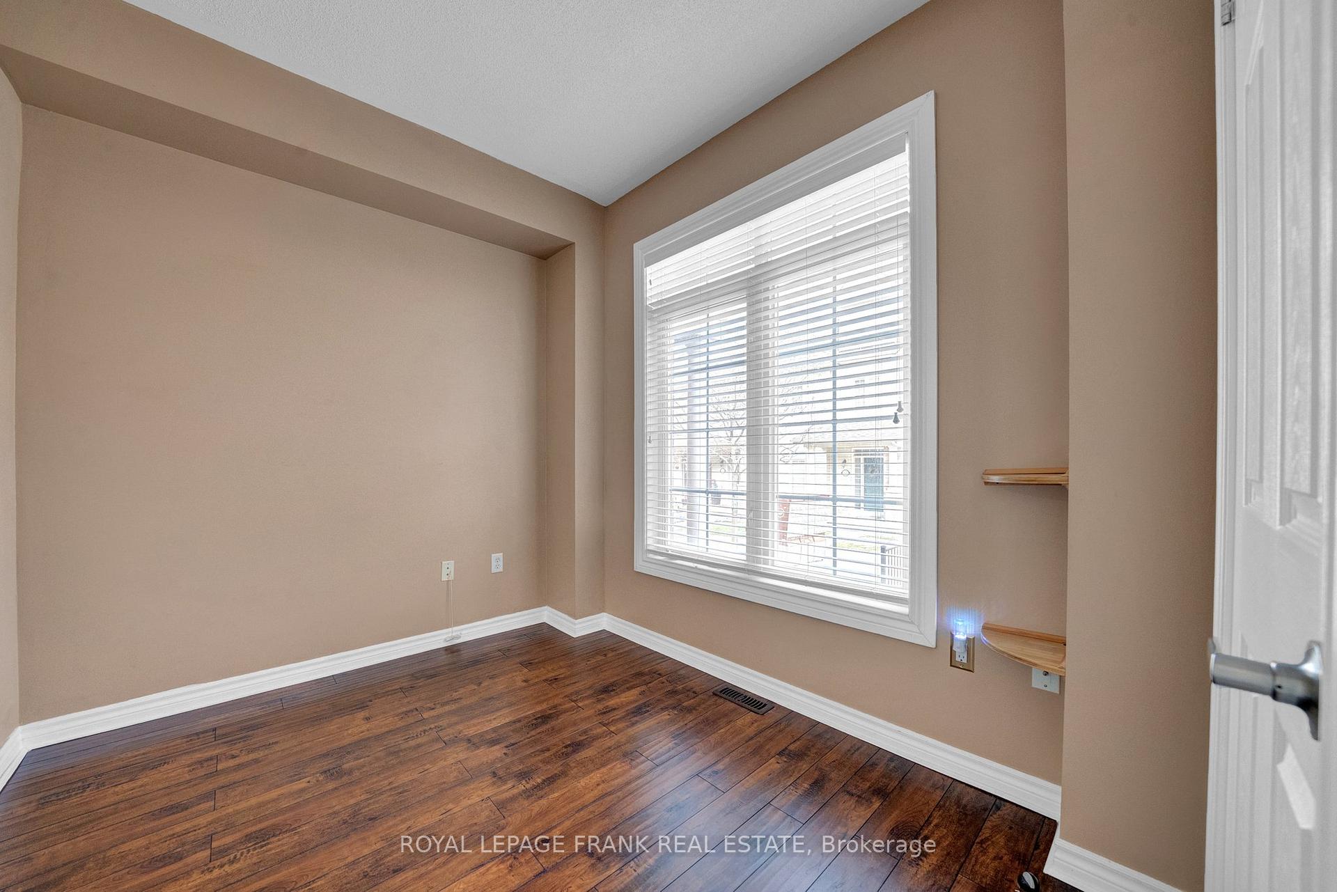 Photo 9 of 2 Yewtree Way, Whitby, Pringle Creek — HOMEH