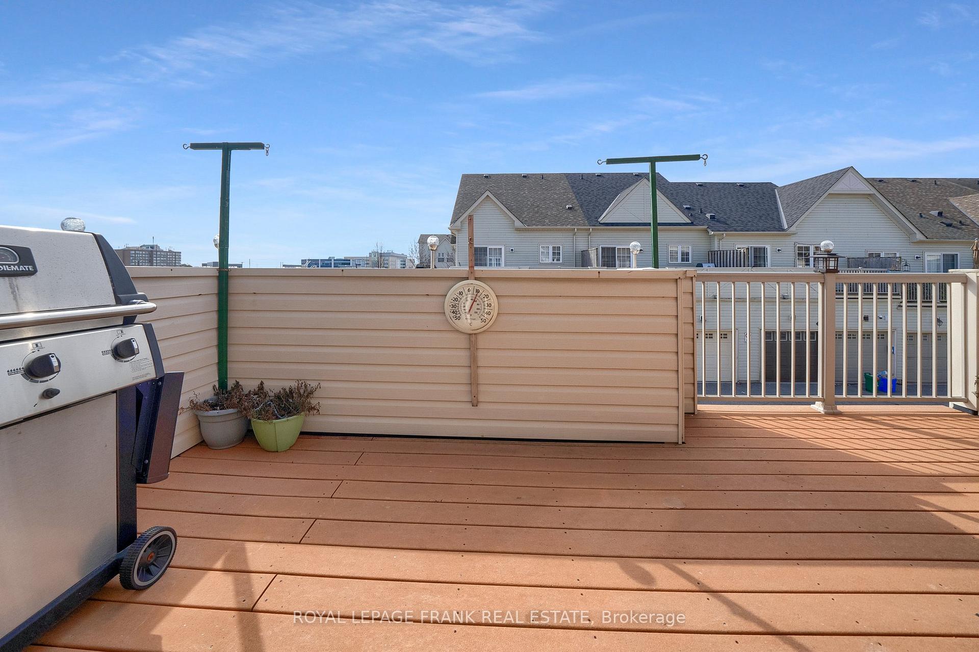 Photo 18 of 2 Yewtree Way, Whitby, Pringle Creek — HOMEH