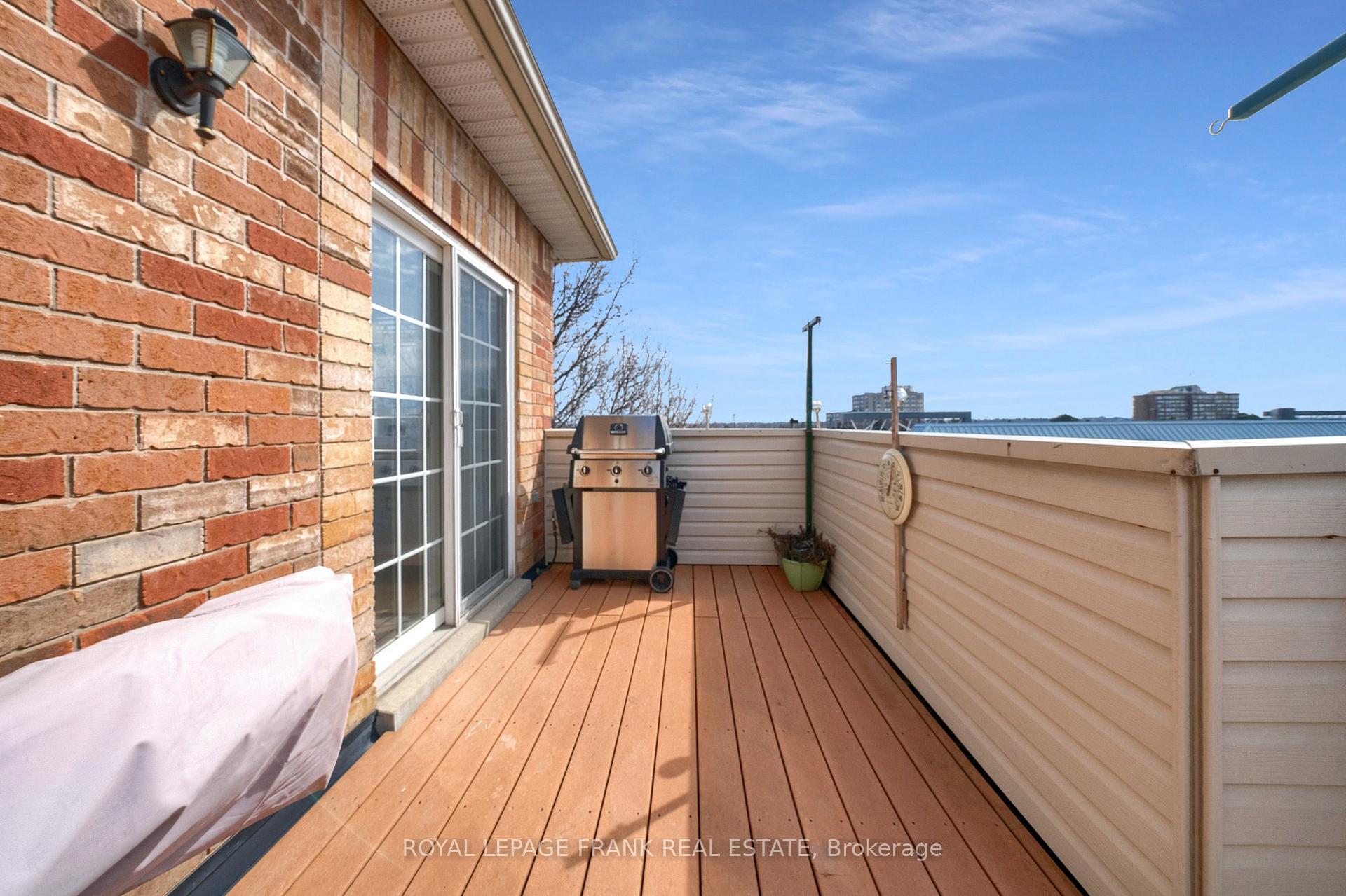 Photo 21 of 2 Yewtree Way, Whitby, Pringle Creek — HOMEH