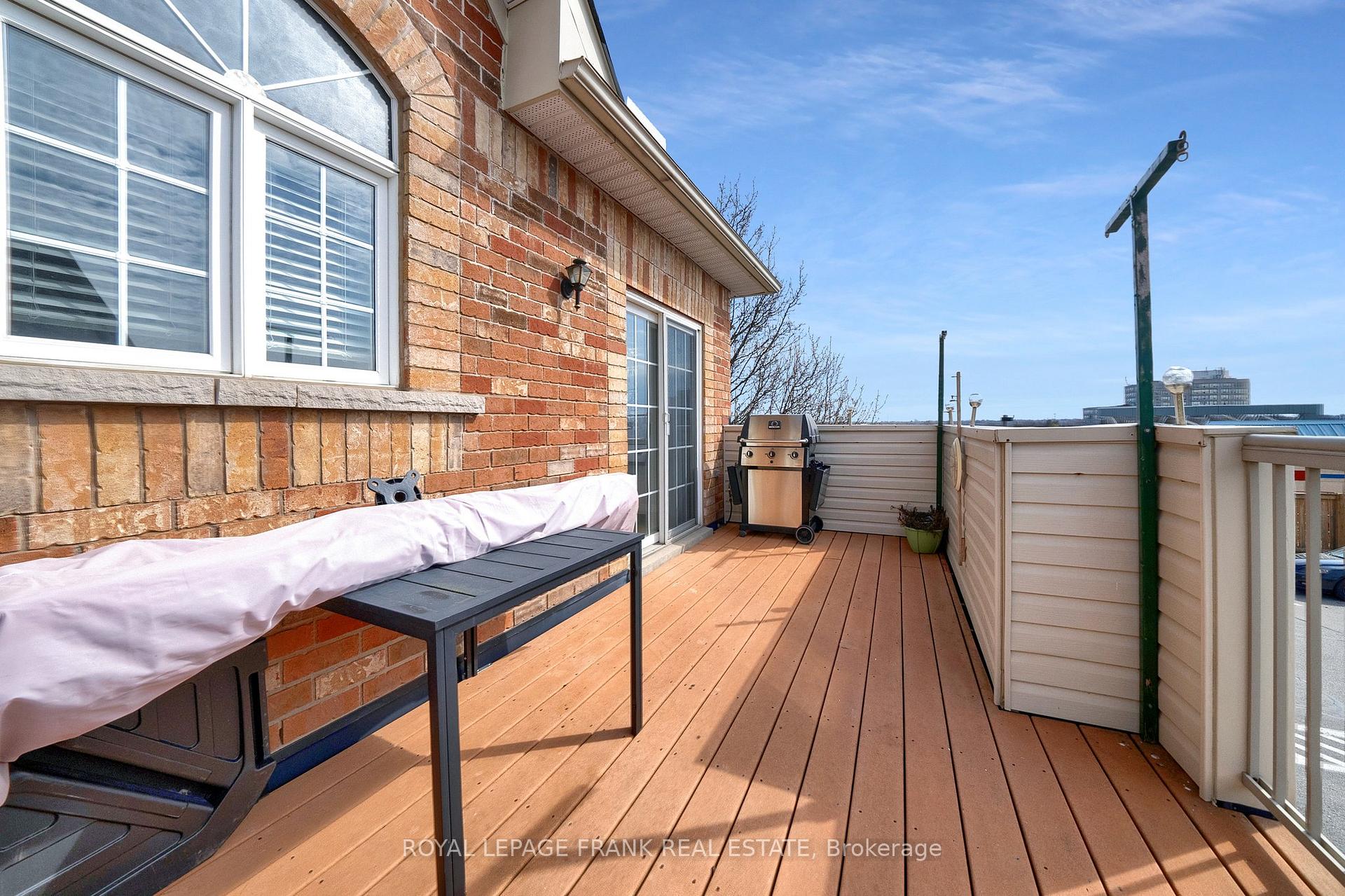 Photo 22 of 2 Yewtree Way, Whitby, Pringle Creek — HOMEH