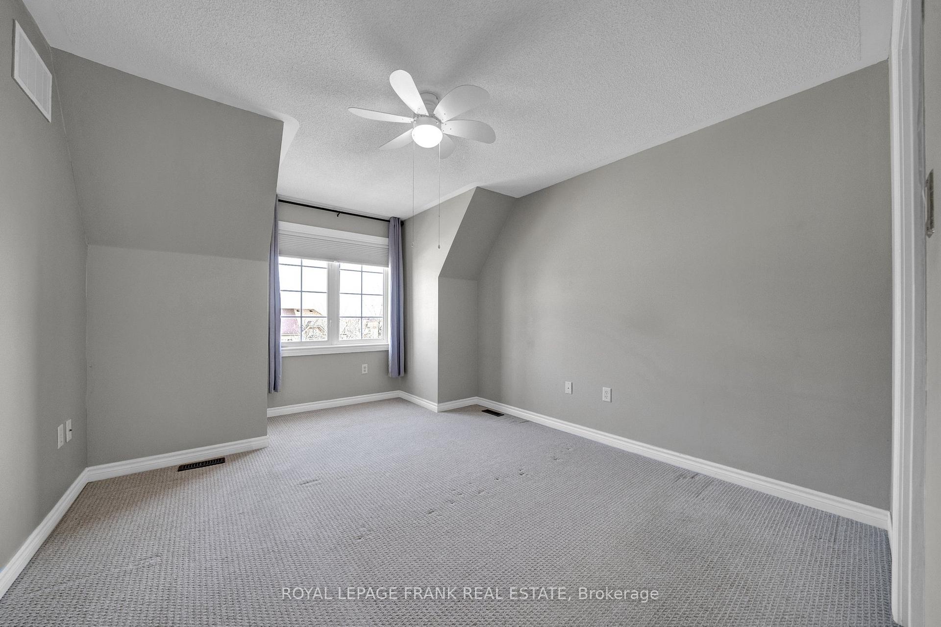 Photo 23 of 2 Yewtree Way, Whitby, Pringle Creek — HOMEH