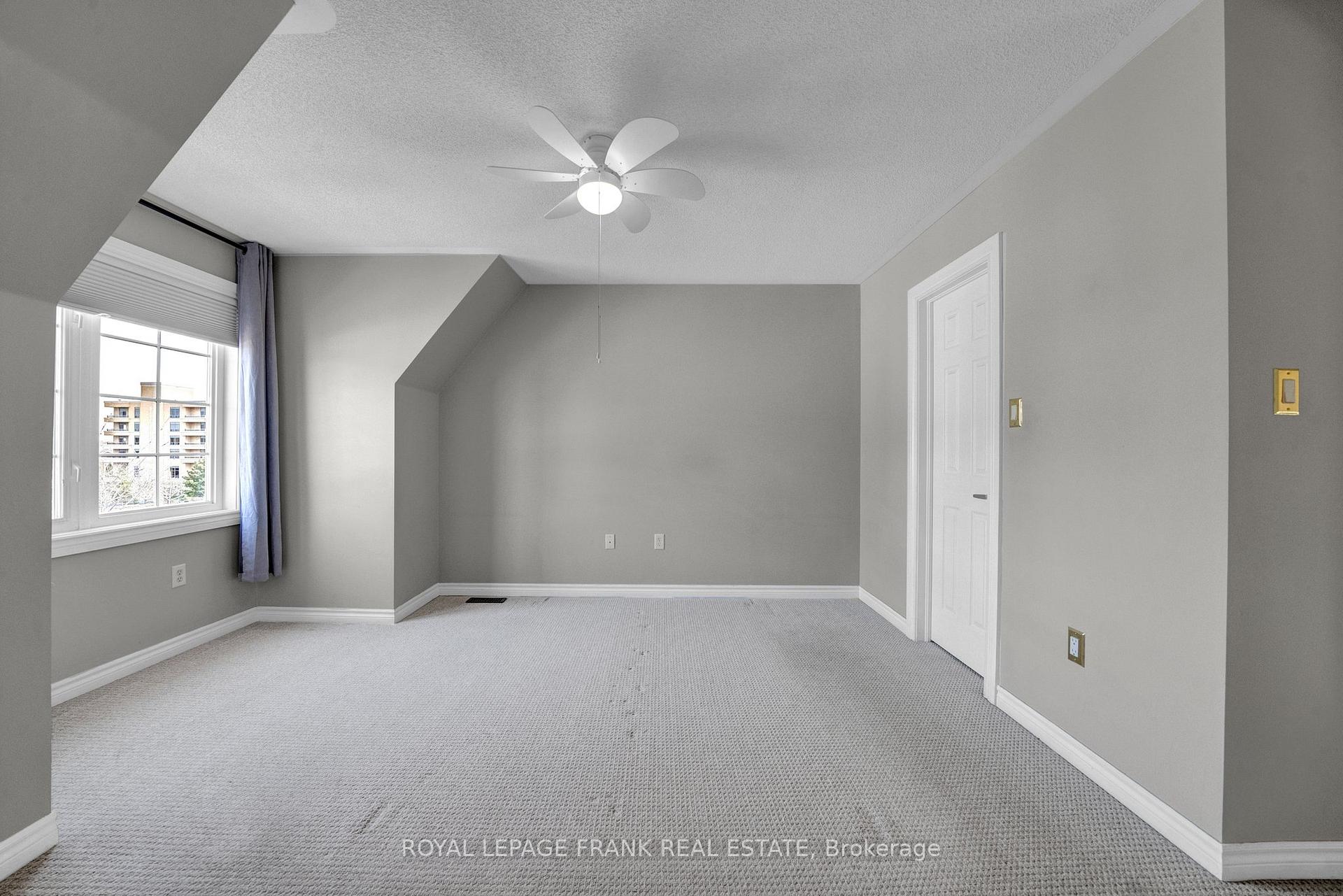Photo 28 of 2 Yewtree Way, Whitby, Pringle Creek — HOMEH